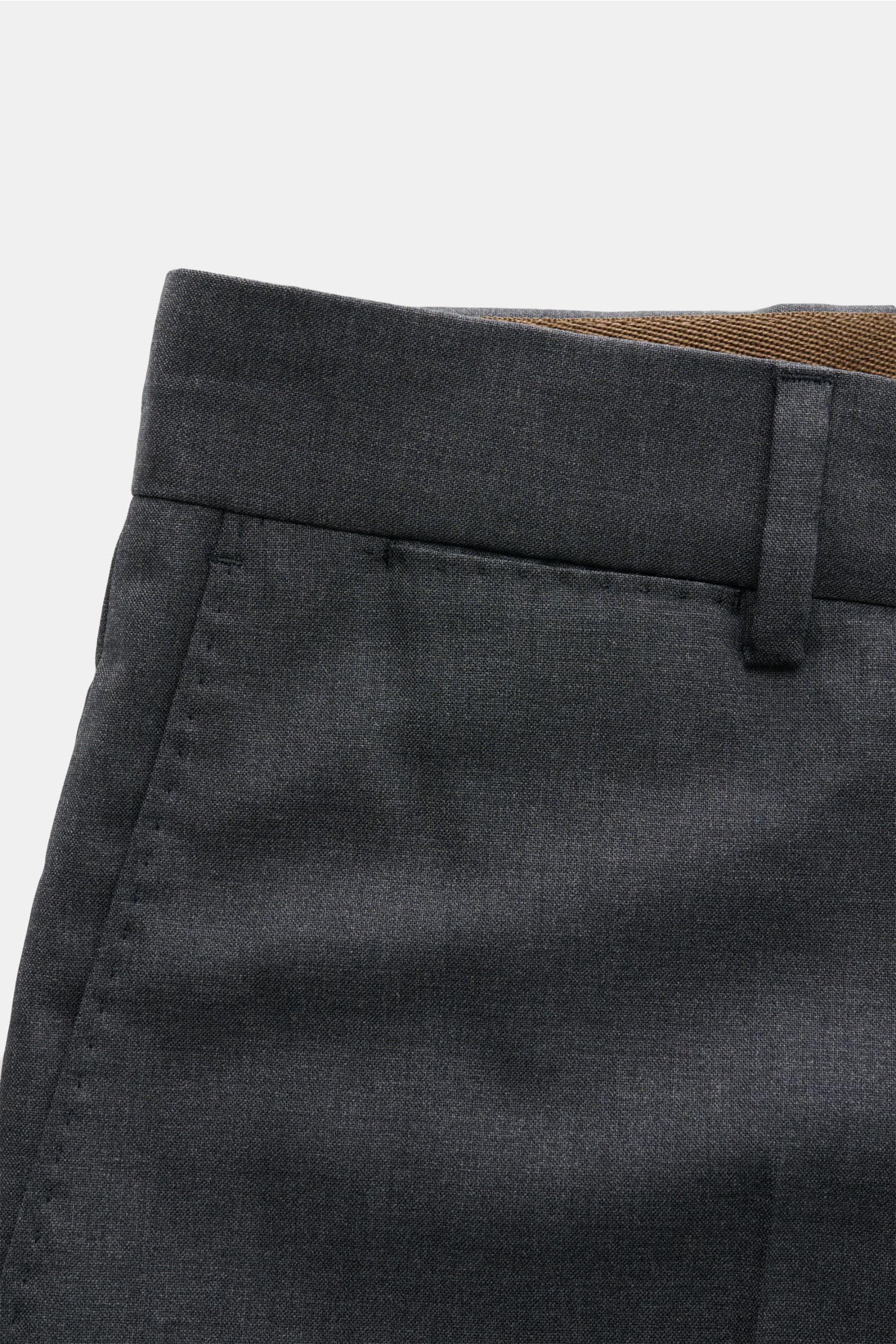 Close-up front side view of Windsor Wool trousers 'Bene' dark grey mottled, classic men's wool poplin trousers with zip, button, single pleat, French pockets.