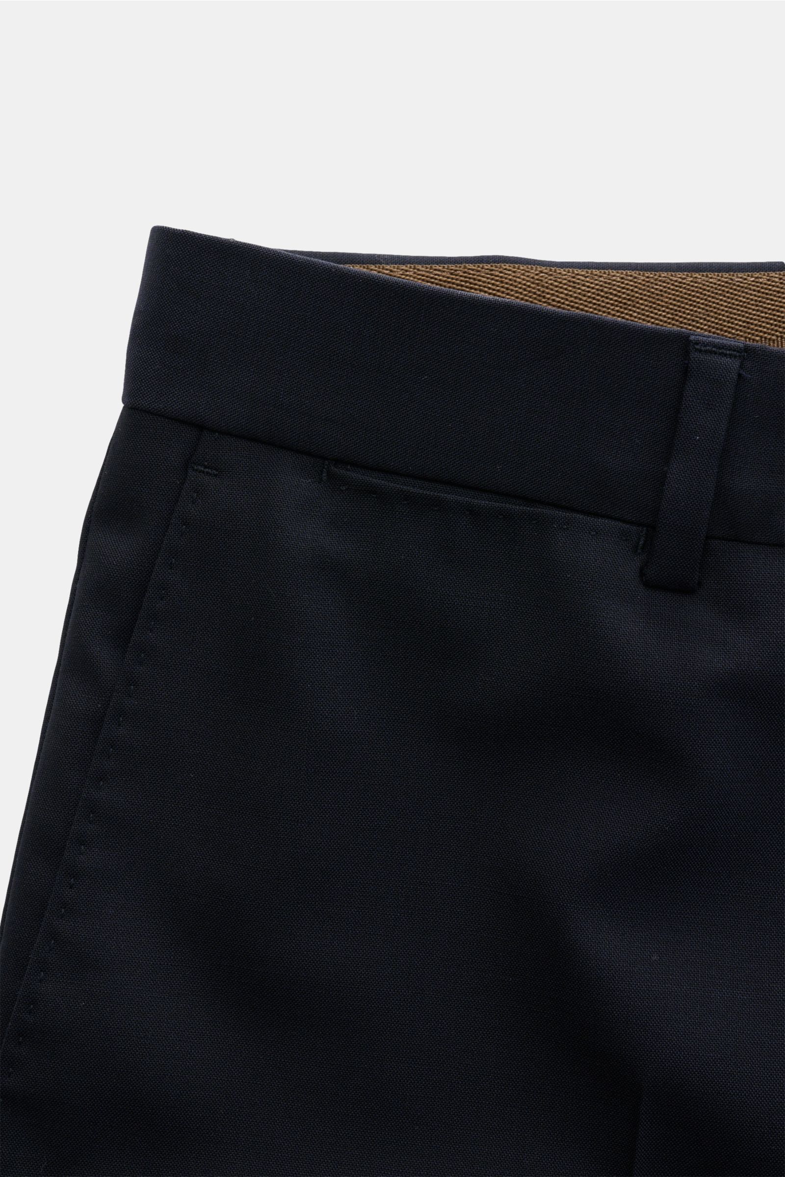 Windsor Wollhose 'Bene' navy, aus elastischer Wolle, Regular Fit, schmal zulaufend, mit Bundknöpfen, Reißverschluss, französischen Taschen, Detailaufnahme oben.