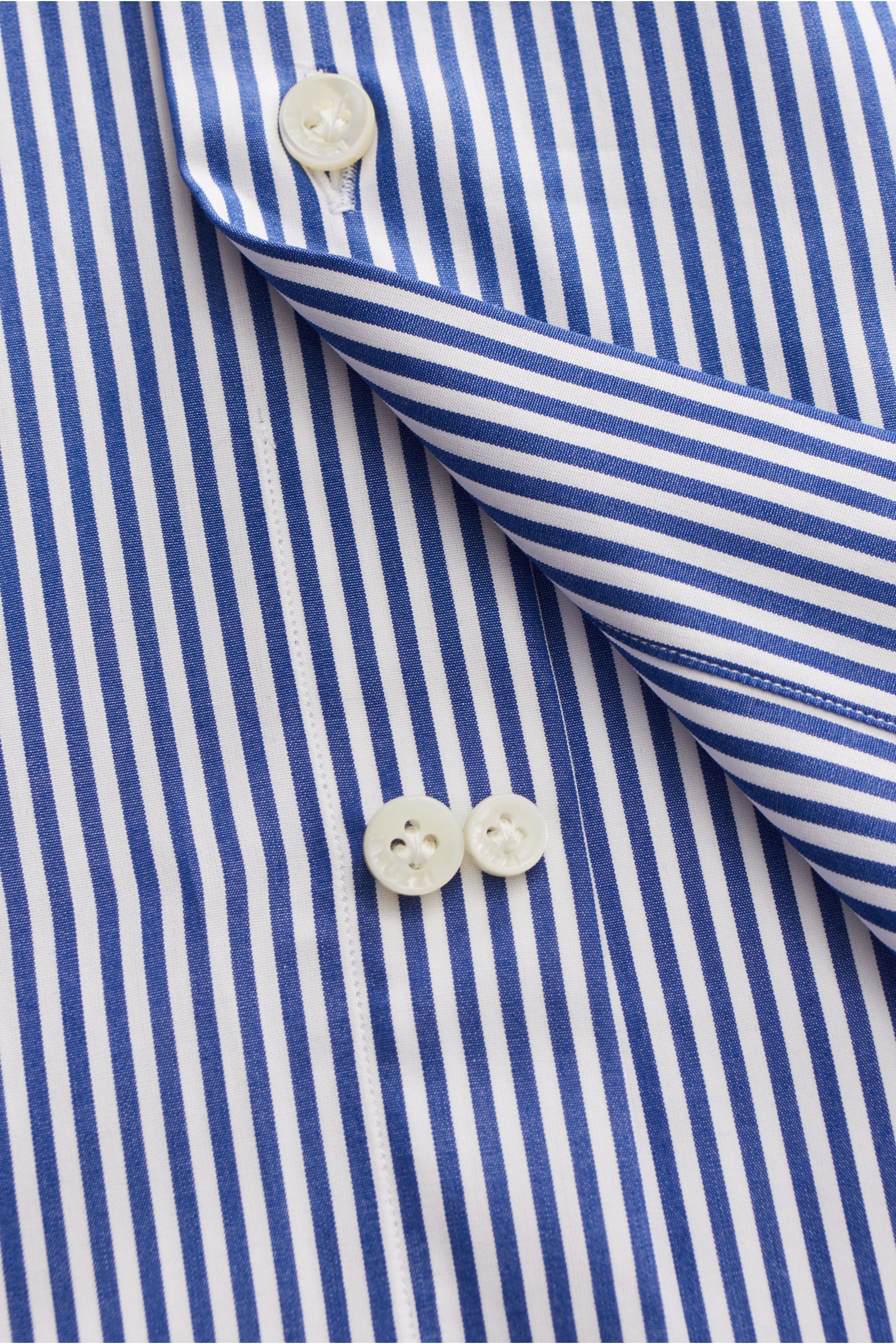 Truzzi Business Hemd Haifisch-Kragen 'Napoli Busto' dunkelblau/weiß gestreift