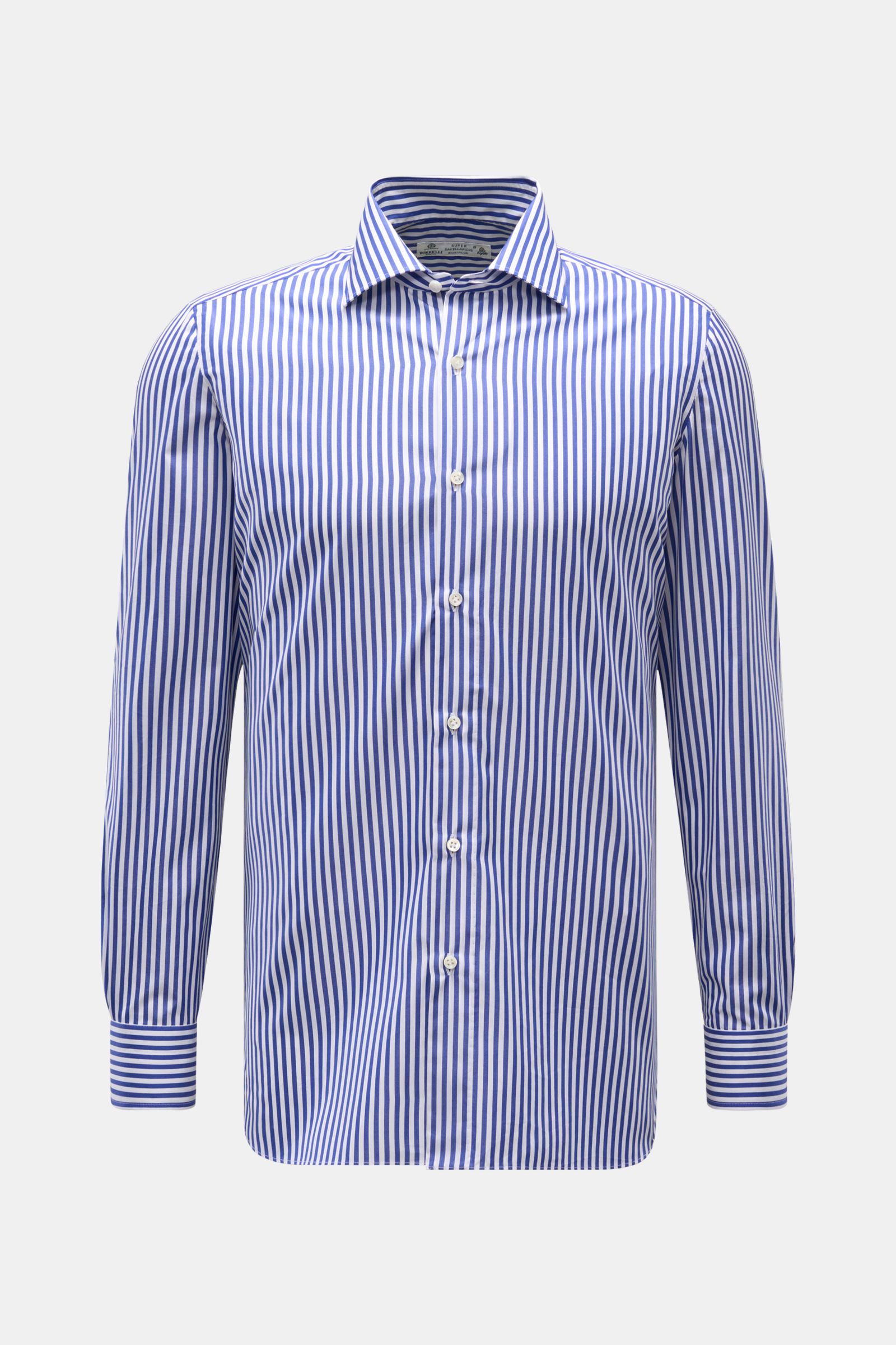 Borrelli Business Hemd 'Luciano' Haifisch-Kragen weiß/dunkelblau gestreift, Popeline Baumwolle, Slim Fit, glatter Griff, Sportmanschette, gerundeter Saum, Frontalansicht.