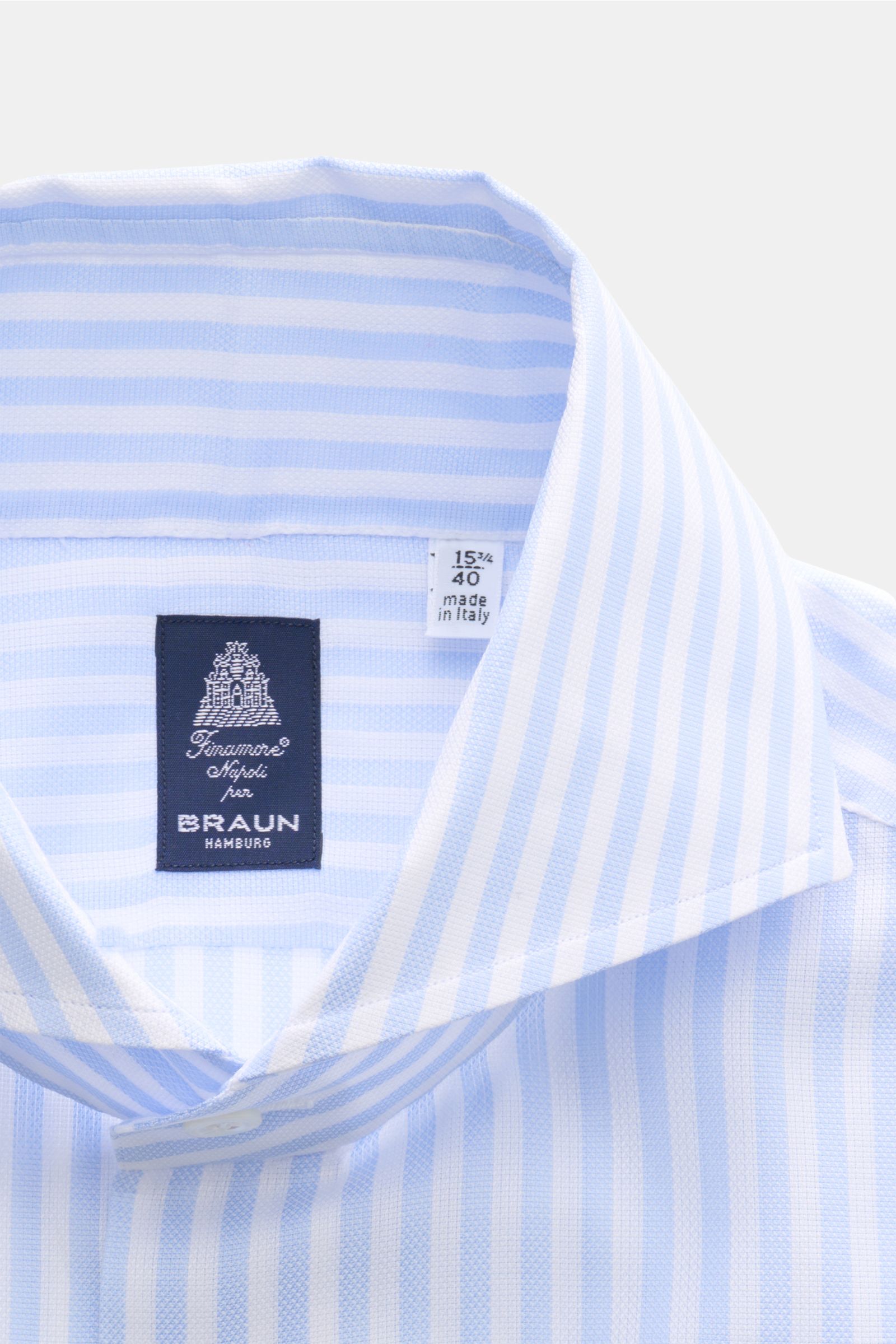 Finamore Business shirt 'Sergio Napoli' shark collar light blue/white striped, close-up front view of collar and label, pure cotton, smooth feel, lightweight fabric, regular fit, extra-long sleeves, French button placket, classic barrel cuffs, rounded hem