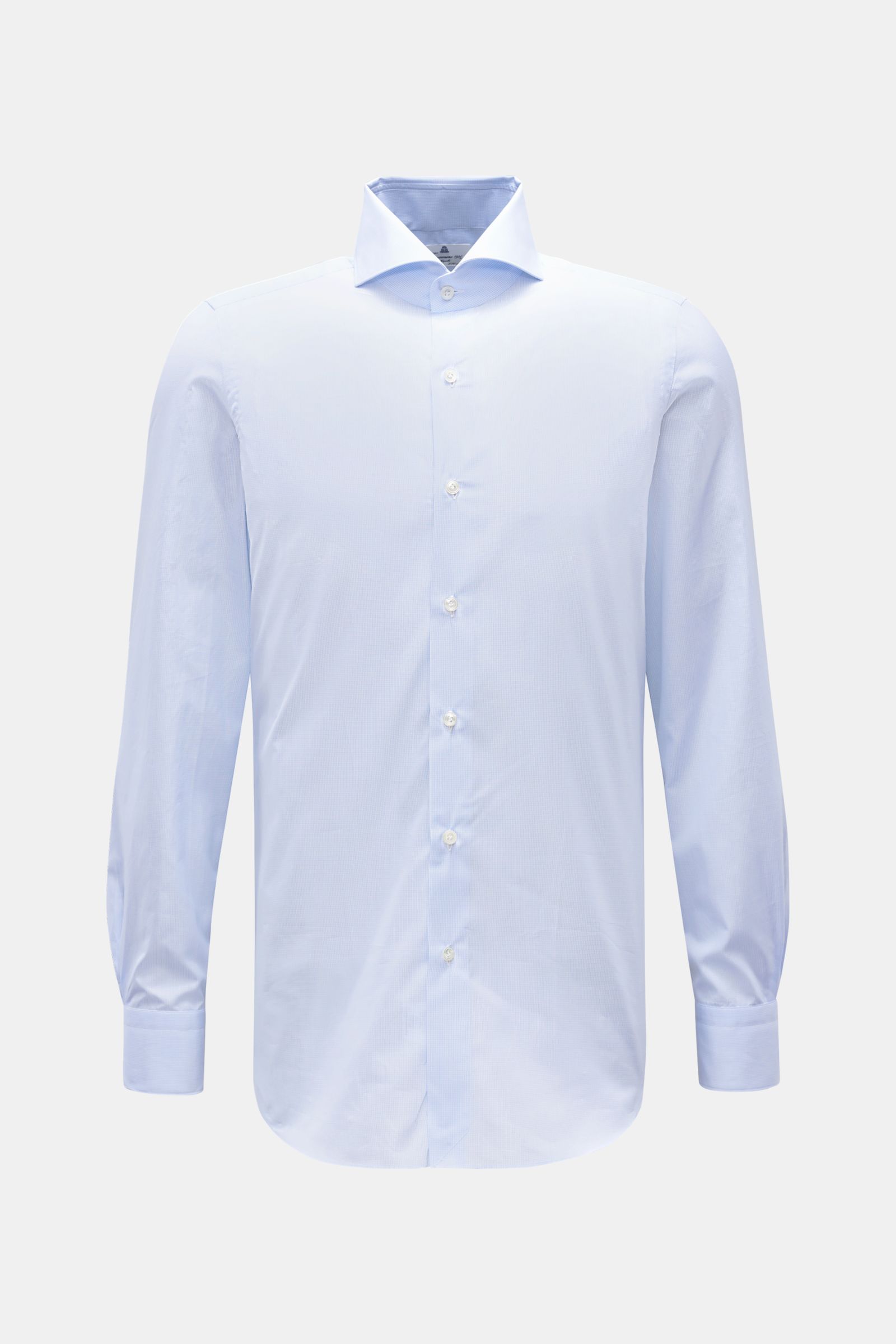 Front view of Finamore Business Hemd 'Sergio Milano' Haifisch-Kragen hellblau/weiß kariert, made of soft Giza cotton with micro check pattern, extra slim fit, shark collar, French placket, classic sport cuffs, and rounded hem.

Mit dem Hemd 'Sergio Mil
