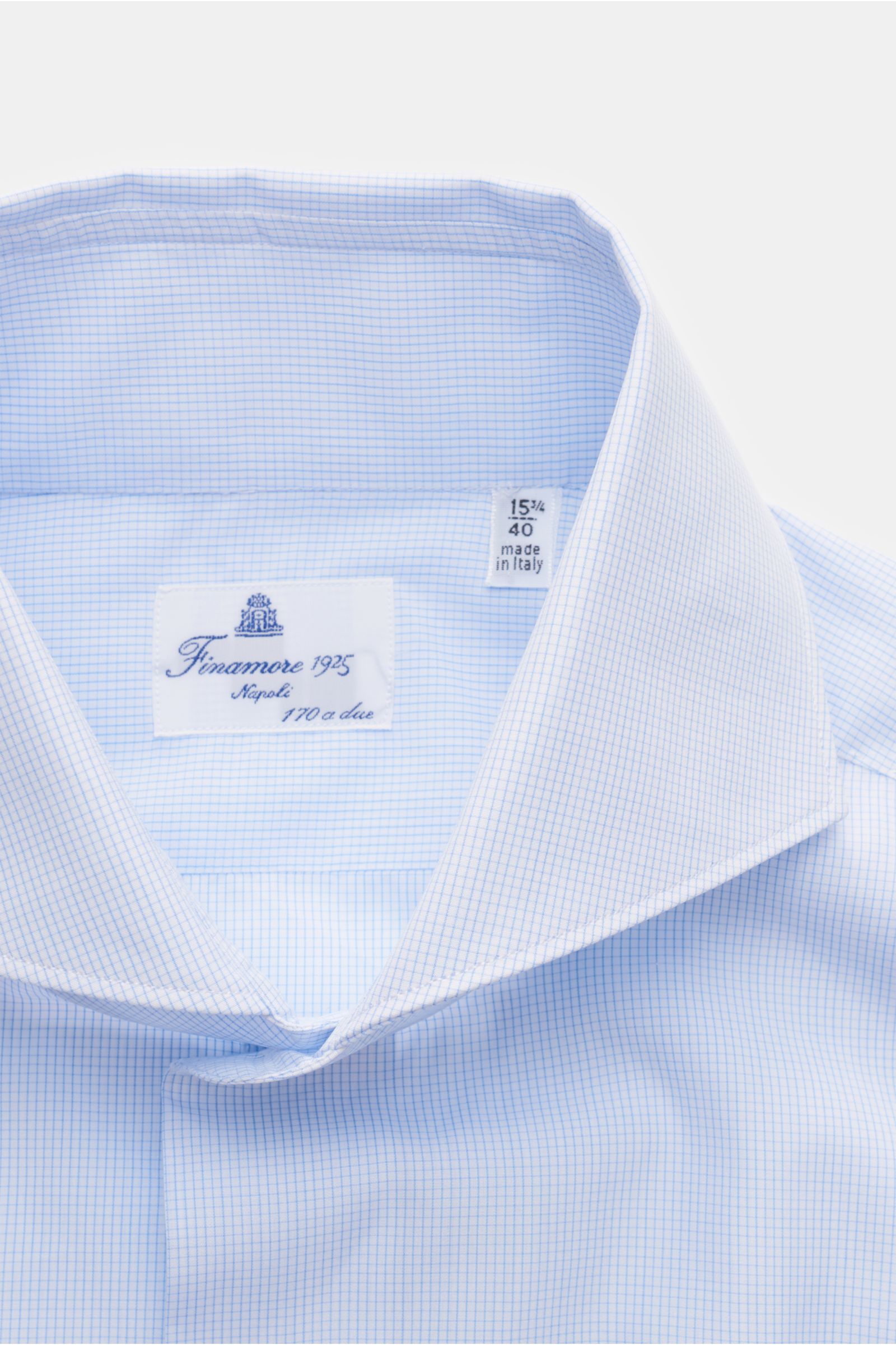 Finamore Business Hemd 'Sergio Milano' Haifisch-Kragen hellblau/weiß kariert shown from close-up front top view, featuring micro check pattern, extra slim fit, and classic sport cuff, made of soft Giza cotton with hand-finished details.