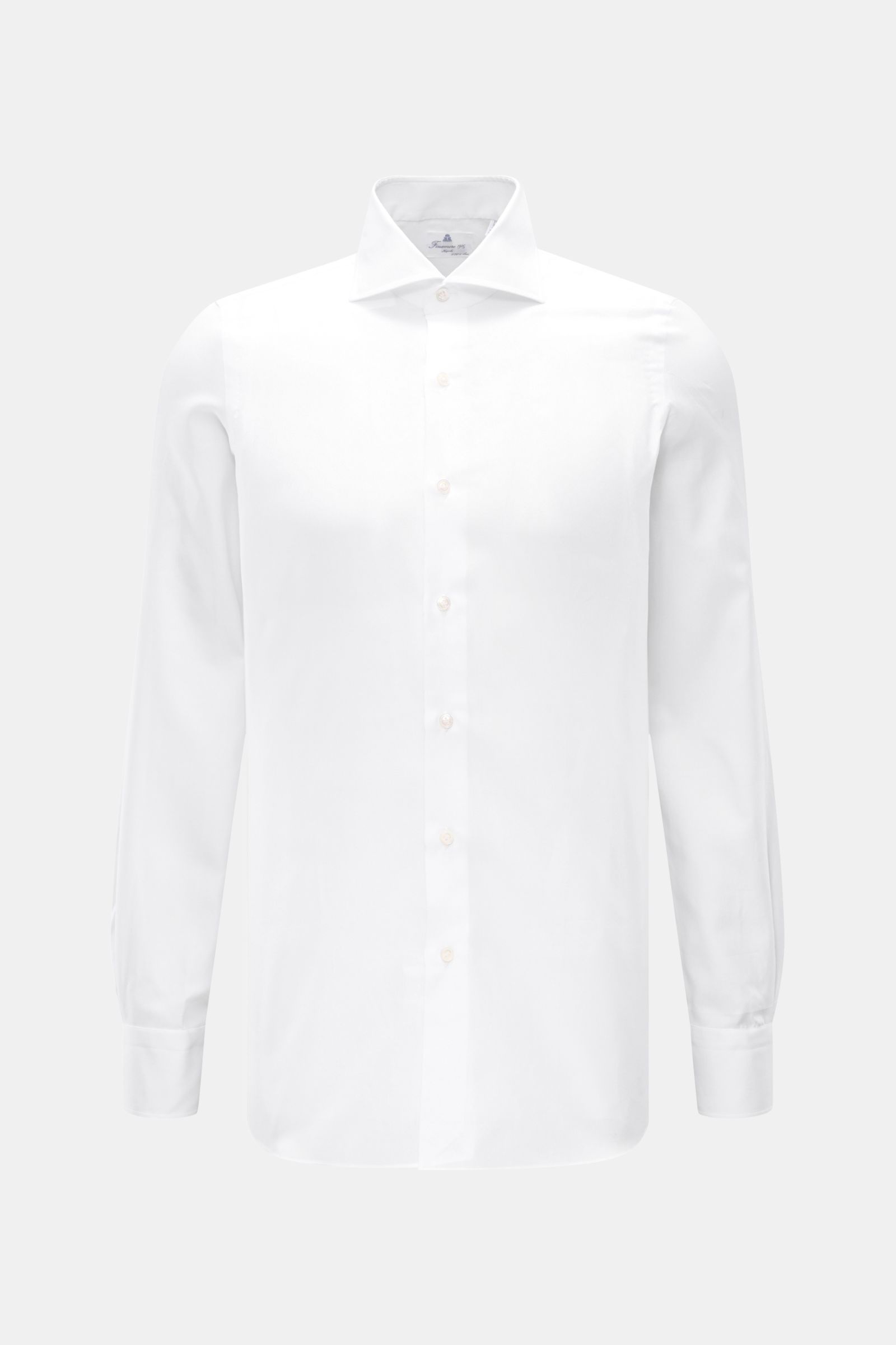 Front view of Finamore Business shirt 'Edoardo Napoli' shark collar white, slim fit, pure cotton, French button placket, barrel cuffs.

Description: 
Stylish classic: The shirt 'Edoardo Napoli' from FINAMORE made of soft Giza cotton lends an elegant, c