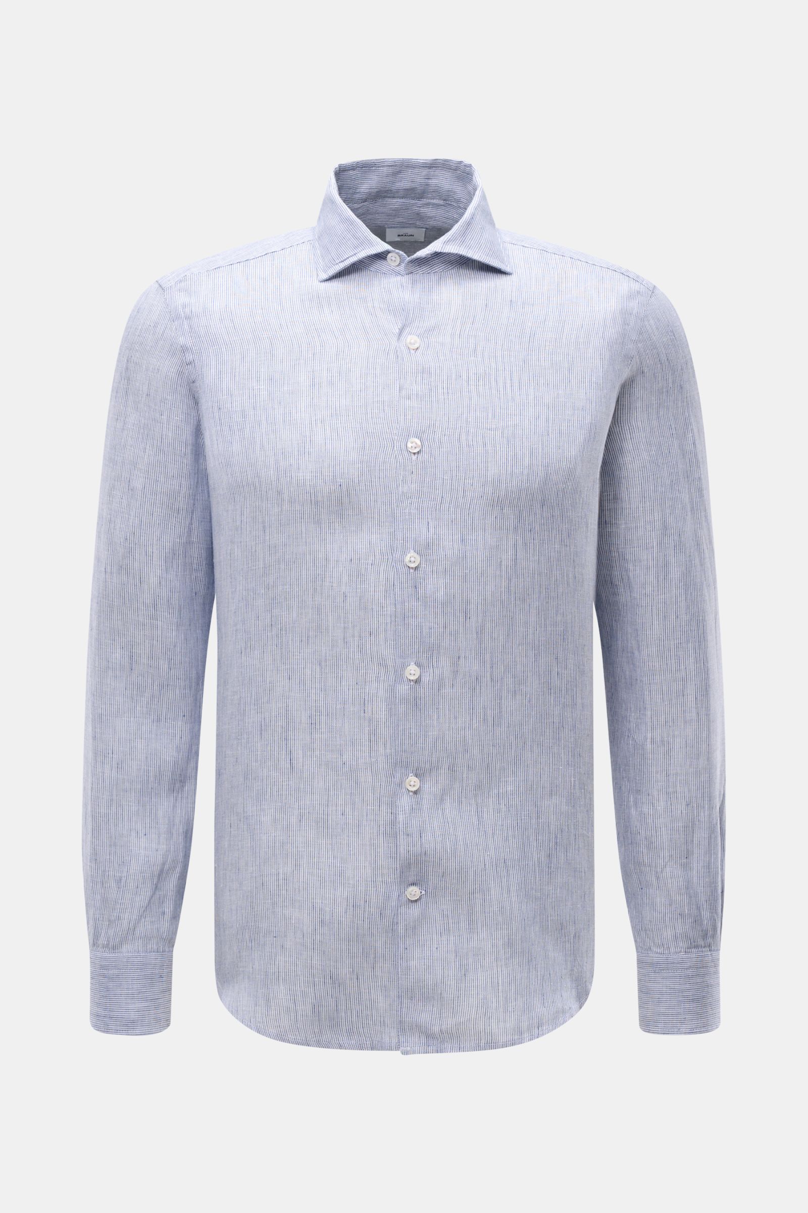 von Braun Leinenhemd Haifisch-Kragen navy/weiß gestreift shown from the front, slim fit pure linen shirt with fine stripes, soft texture, shark collar, French placket, sport cuffs, rounded hem. Mühelose 