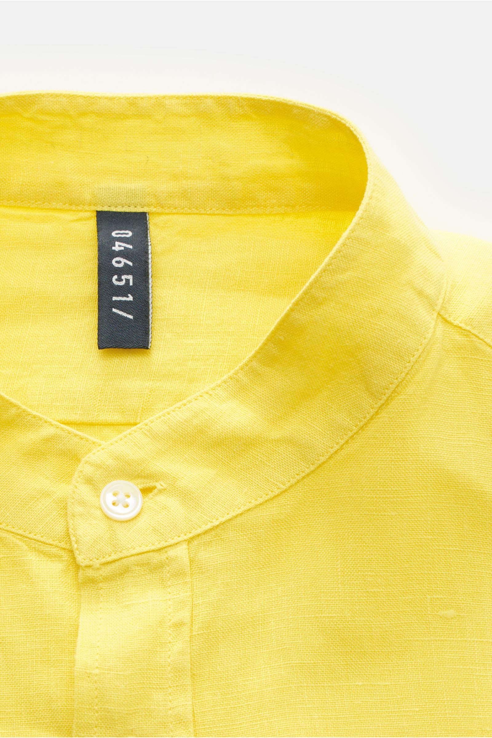 04651/ A trip in a bag Leinenhemd 'Linen Guru' Grandad-Kragen gelb