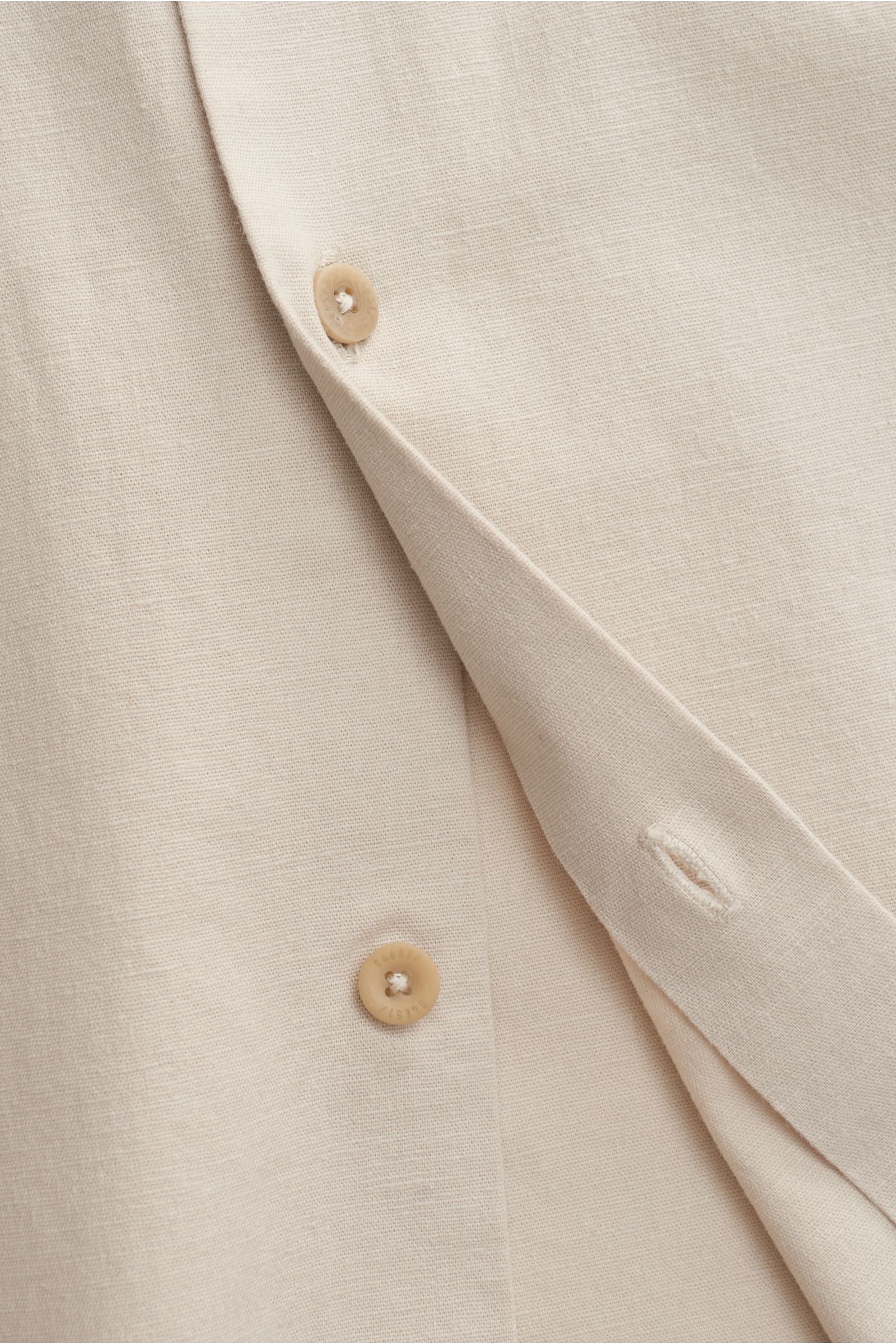 04651/ A trip in a bag Casual Hemd Haifisch-Kragen beige