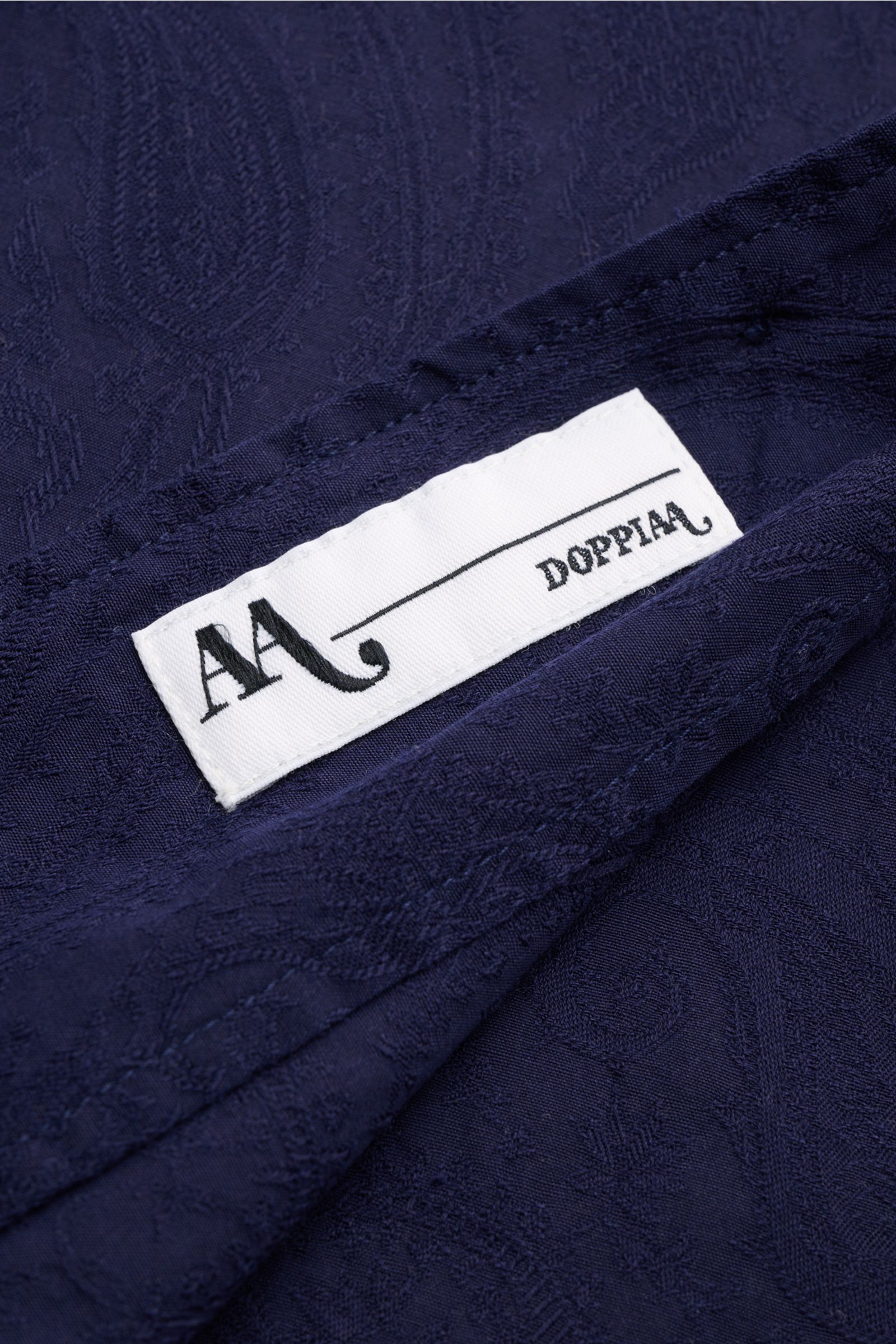 Doppiaa Jacquard shirt 'Aannacapri' shark collar dark blue patterned