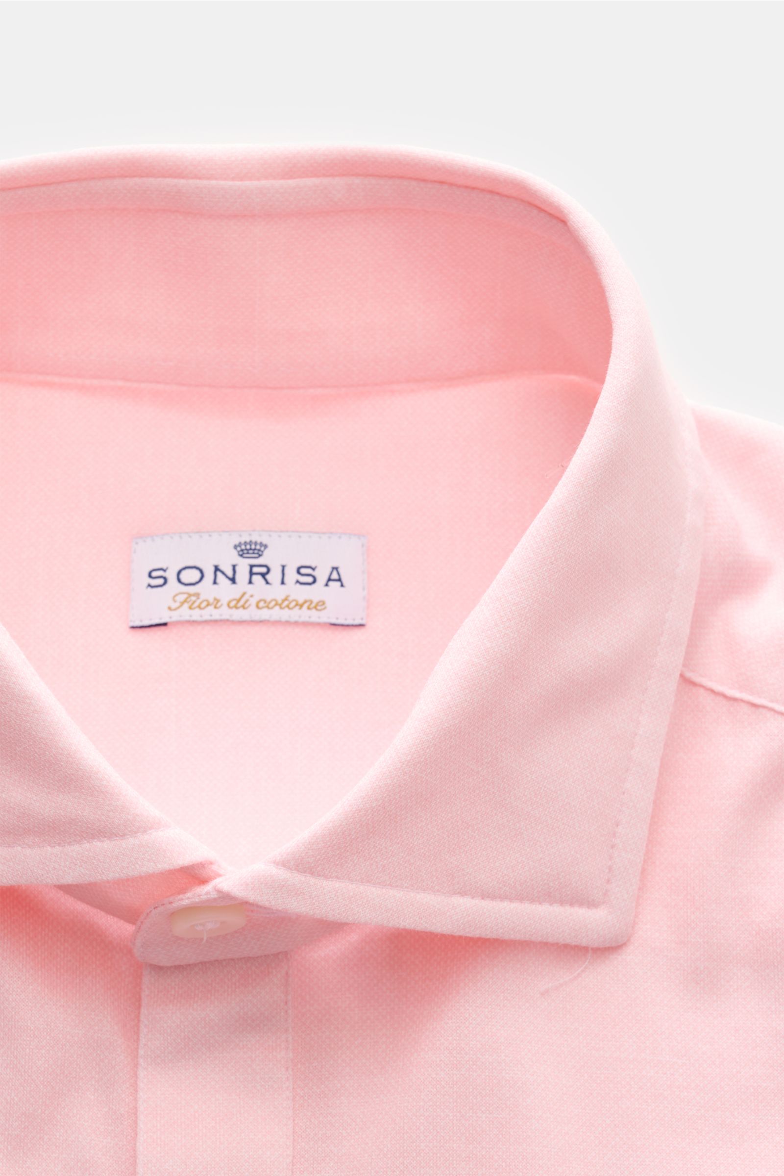 Sonrisa Popover shirt shark collar rose