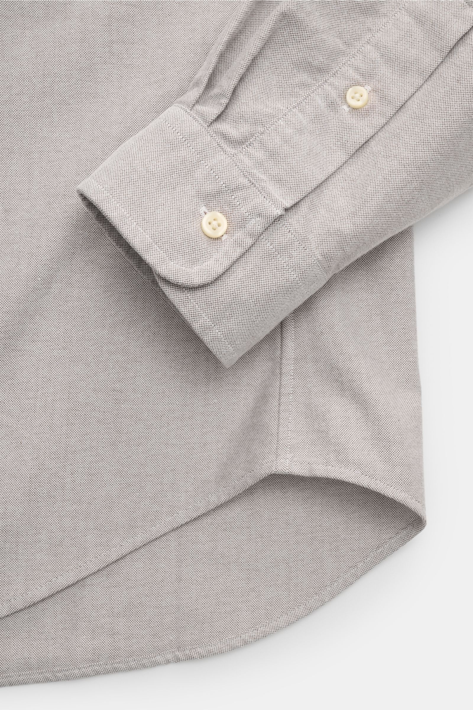 Polo Ralph Lauren Oxford-Hemd Button-Down-Kragen grau, Detailansicht von Ärmel und Saum, reine Baumwolle, Regular Fit, strukturierter Griff.