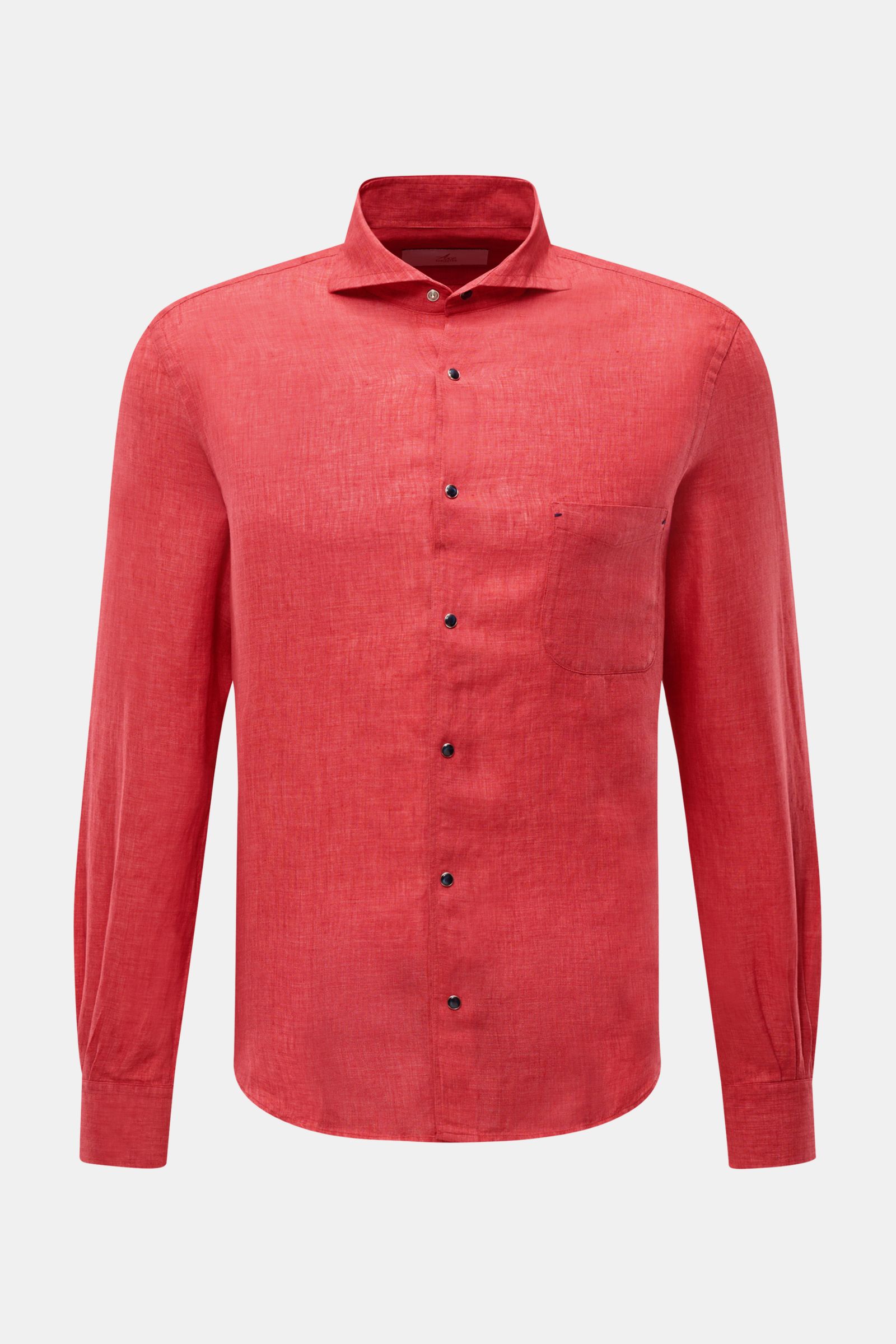 Front view of Ace Denim Linen shirt shark collar red in lightweight pure linen with slim fit, snap buttons, and rounded hem.

Description: Stay comfortable in the warmer months: This ACE DENIM shirt in lightweight linen fabric is a casual statement pie