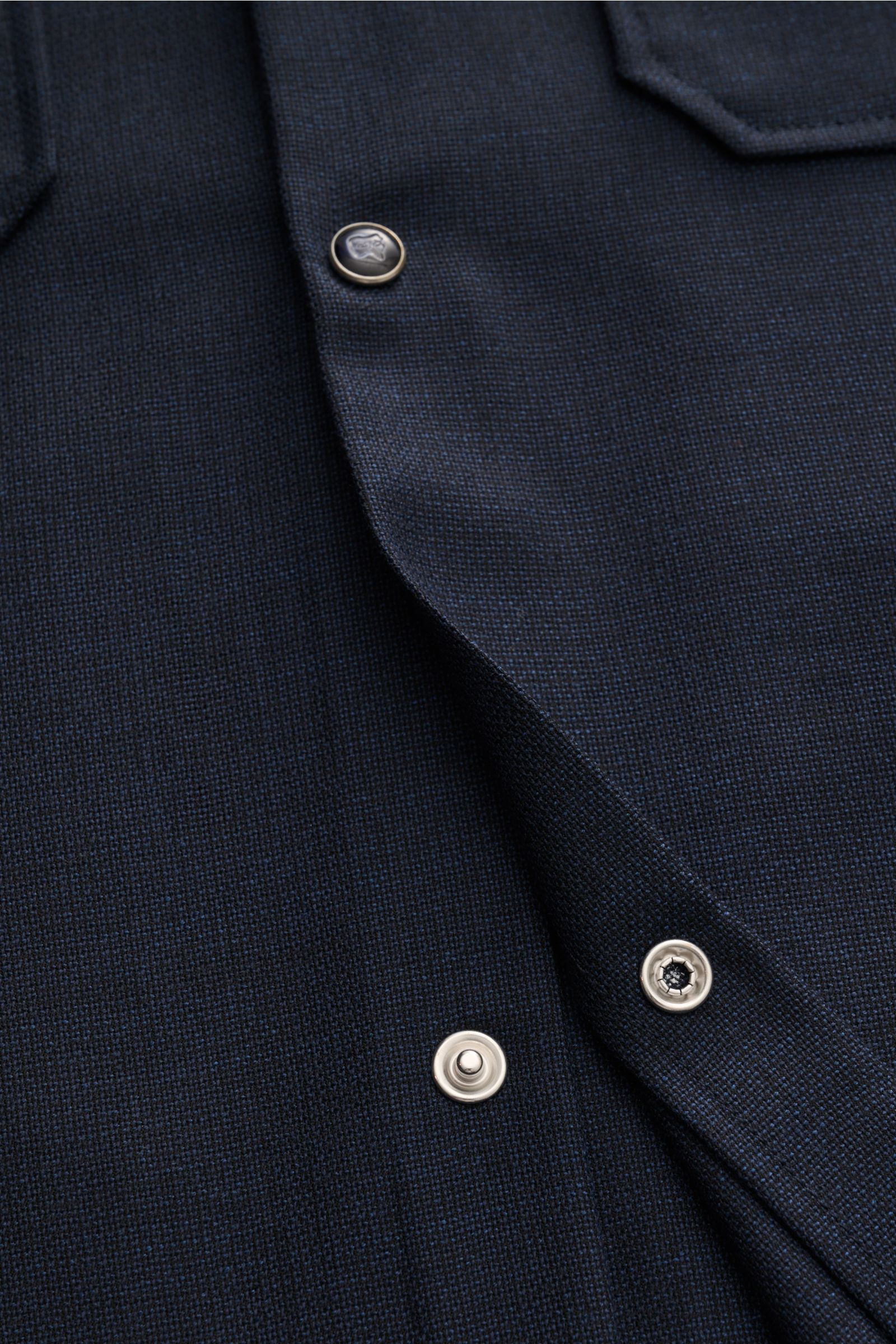 Close-up front view of the Marco Pescarolo Casual Hemd 'Next' Kent-Kragen navy, showing navy pure virgin wool fabric with soft texture, slim fit, French button placket, classic sport cuff, and straight hem. Eleganter Freizeitlook mit höchstem Tragekomf
