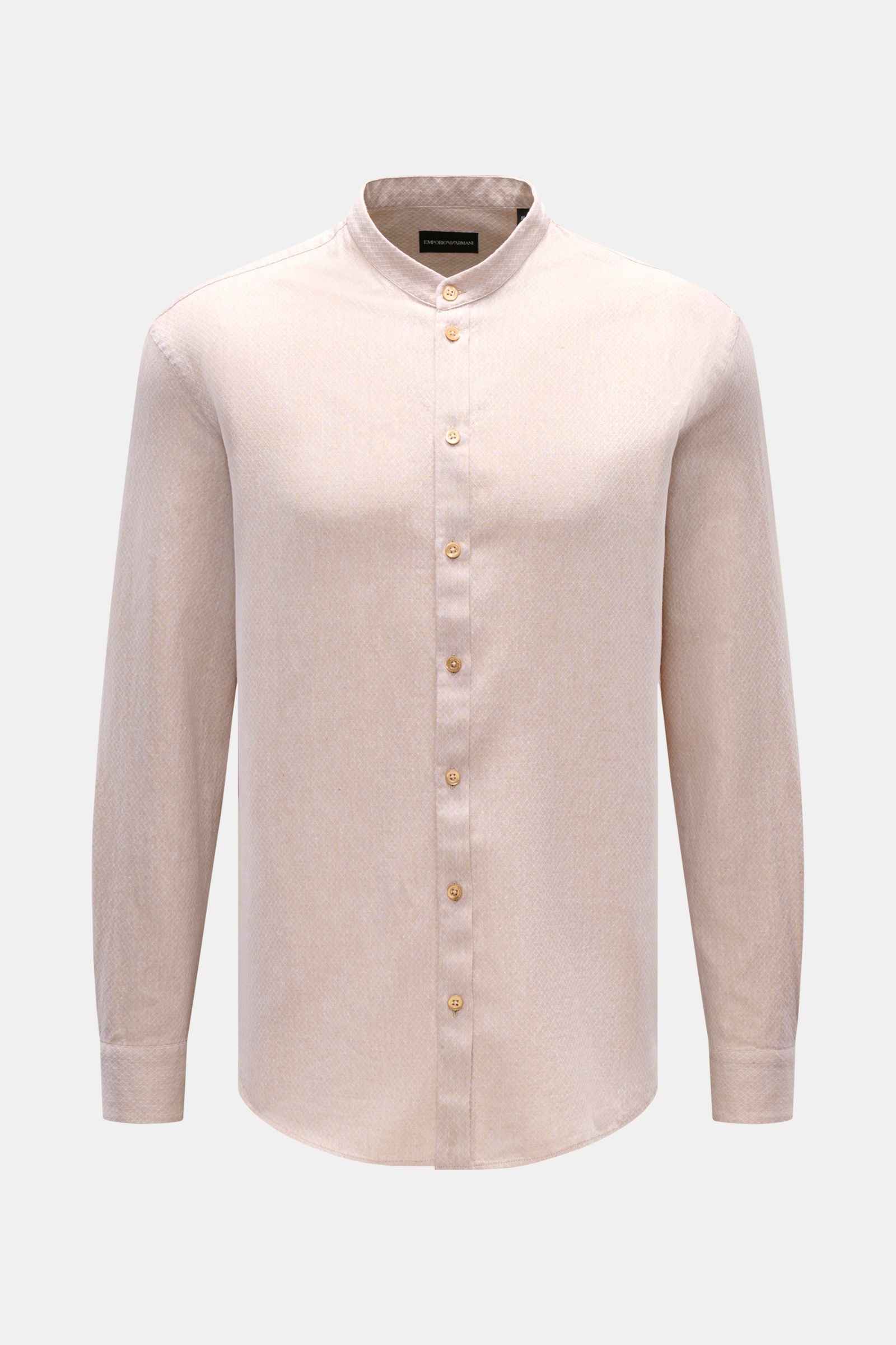 Emporio Armani Casual Hemd Grandad-Kragen sand, frontal fotografiert, feines Strukturgewebe aus Leinen-Baumwoll-Mix, Regular Fit, Knopfleiste, Sportmanschette, leicht gerundeter Saum.