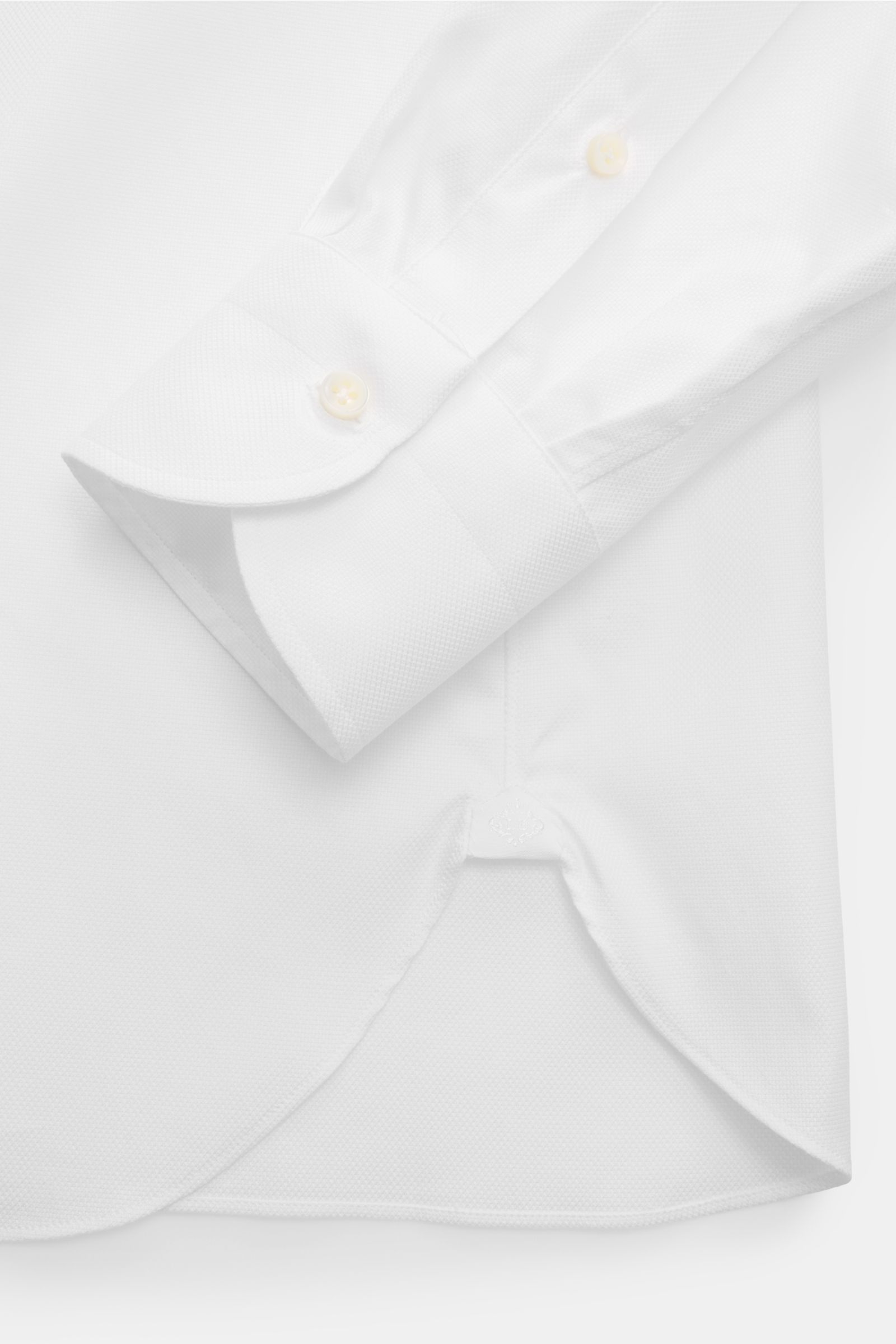 Borrelli Casual Hemd Button-Down-Kragen weiß, Detailansicht Saum und Sportmanschette, Popeline Baumwolle, Slim Fit, Perlmuttknöpfe.