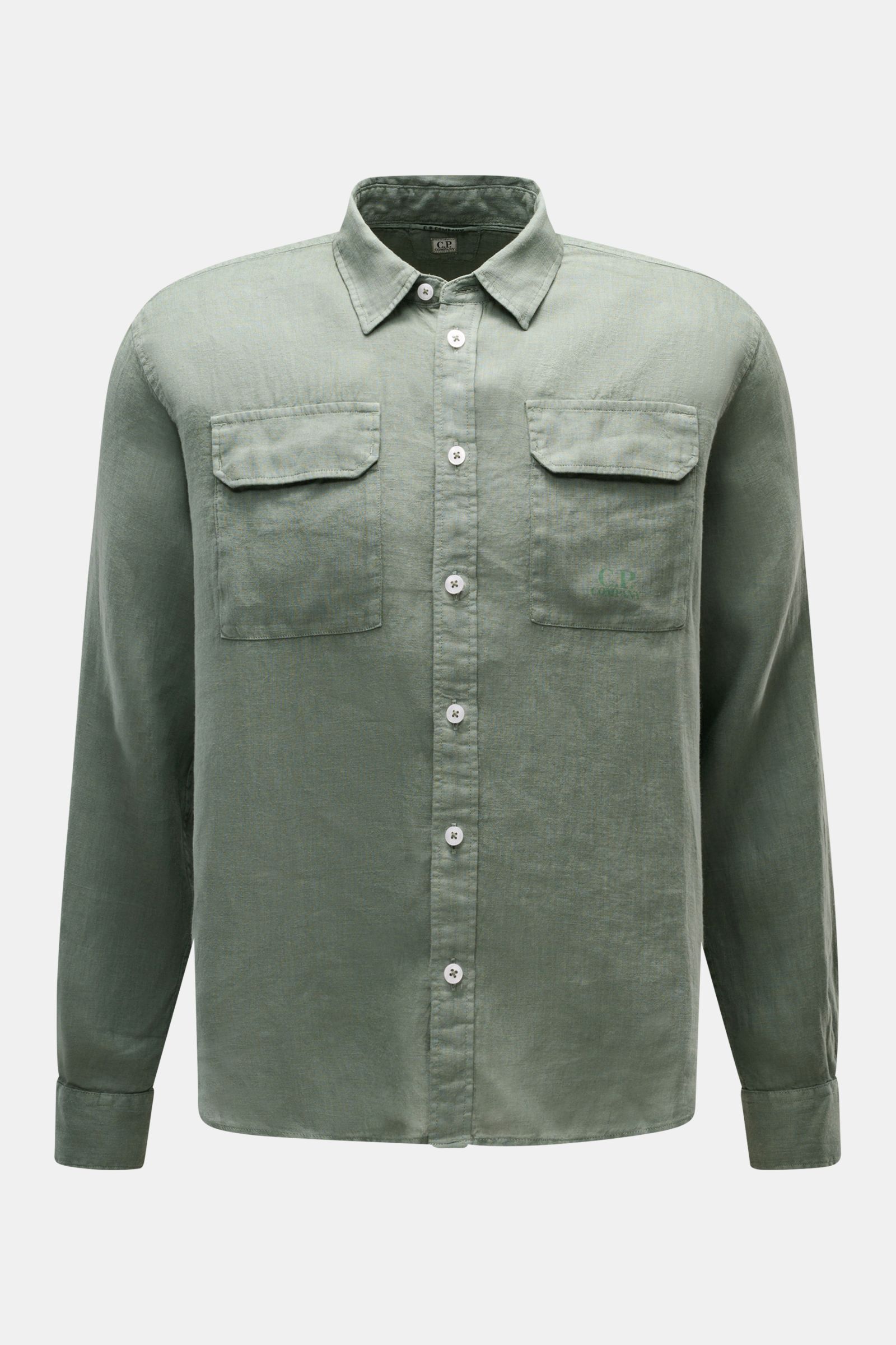 C.P. Company Linen shirt slim collar sage, front view of pure linen shirt with patch button placket, breast pockets with flaps, logo print, barrel cuffs, rounded hem, slightly elongated back, soft feel, garment-dyed, regular fit. 