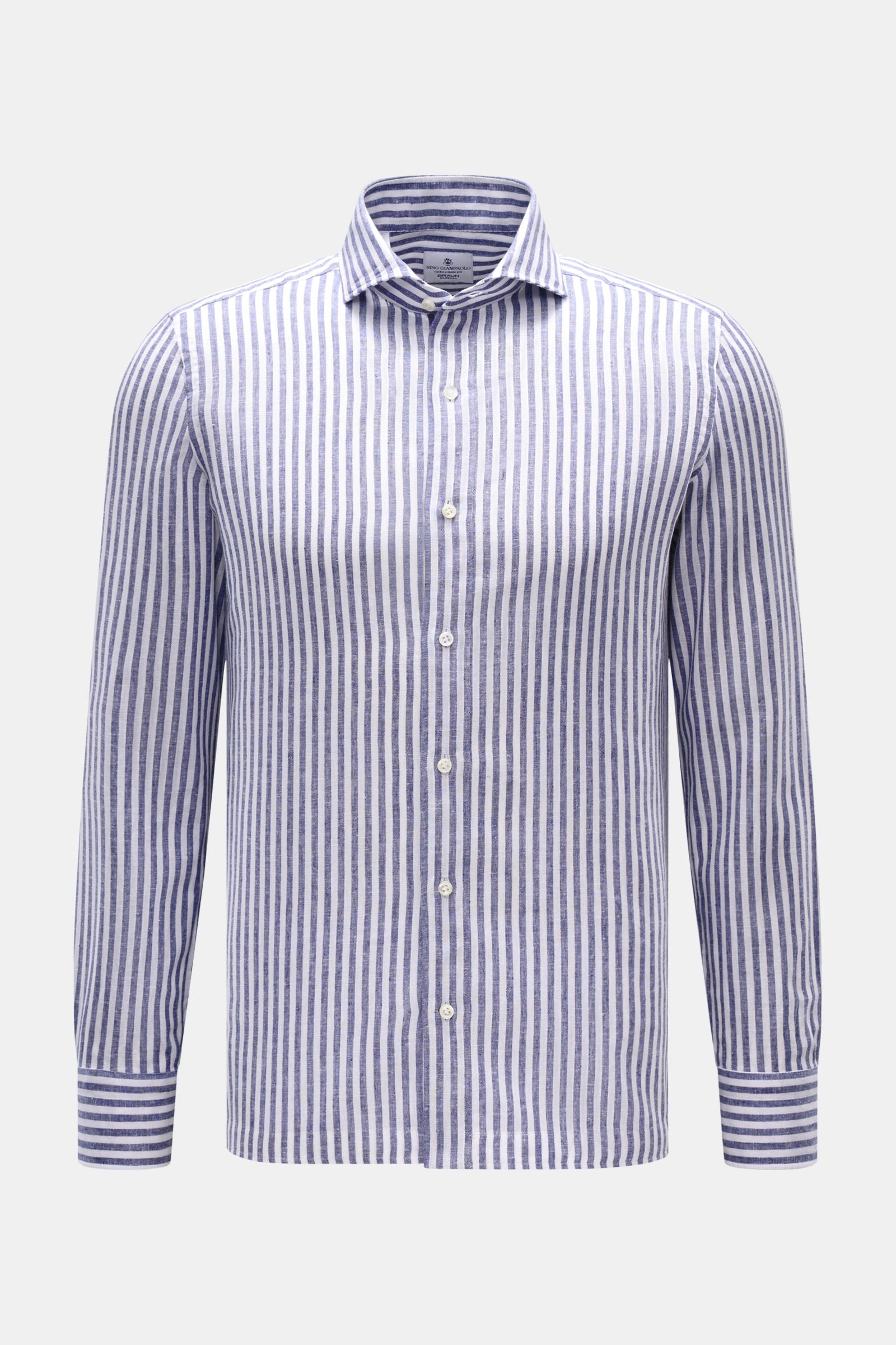 Giampaolo Casual Hemd Haifisch-Kragen navy/weiß gestreift, Slim Fit, Baumwolle-Leinen, leicht strukturiert, Haifisch-Kragen, Knopfleiste, Sportmanschette, gerundeter Saum, frontale Nahaufnahme.