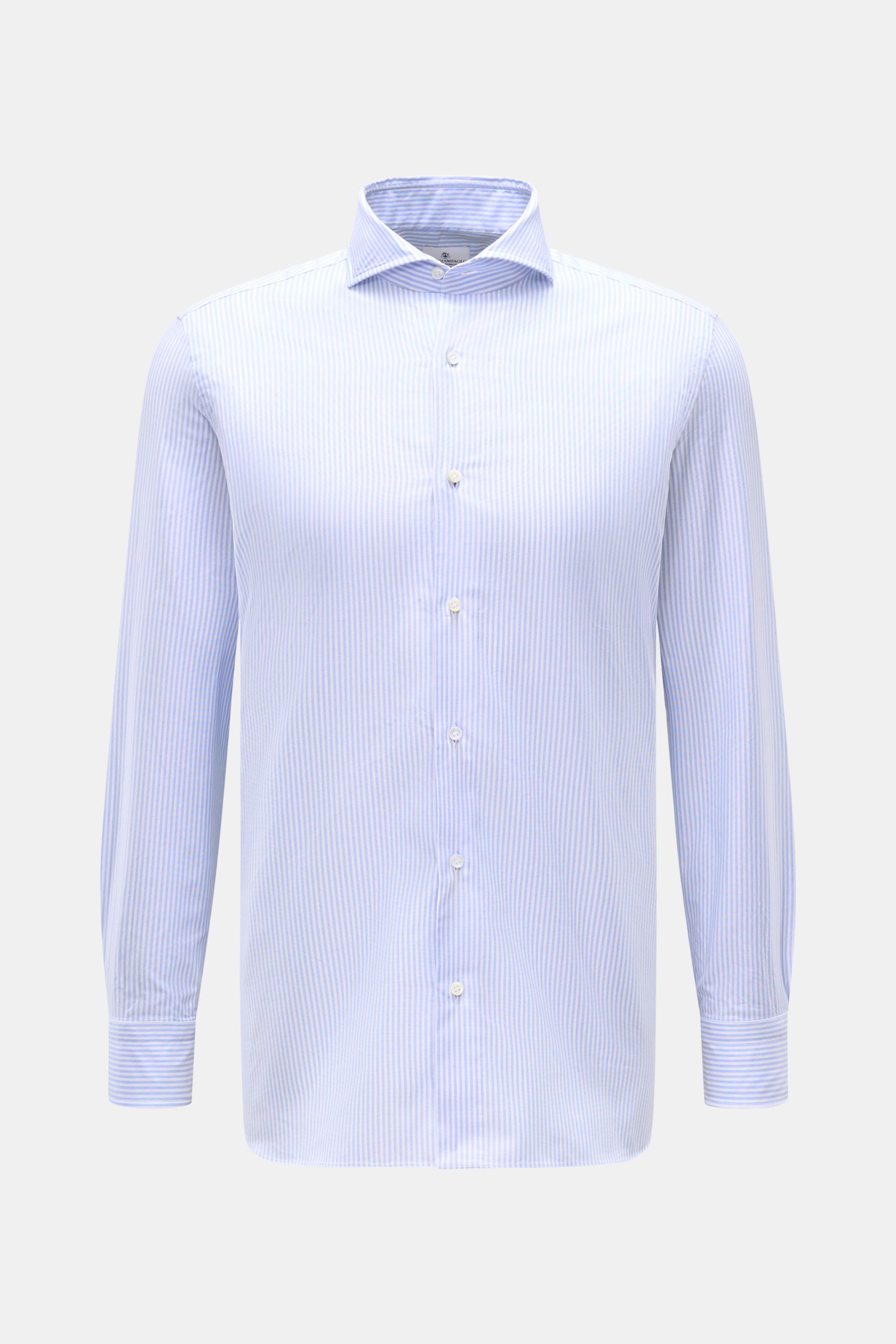 Giampaolo Oxford-Hemd Haifisch-Kragen weiß/hellblau gestreift, Slim Fit, Oxford-Baumwolle, Haifisch-Kragen, Sportmanschette, Frontansicht.