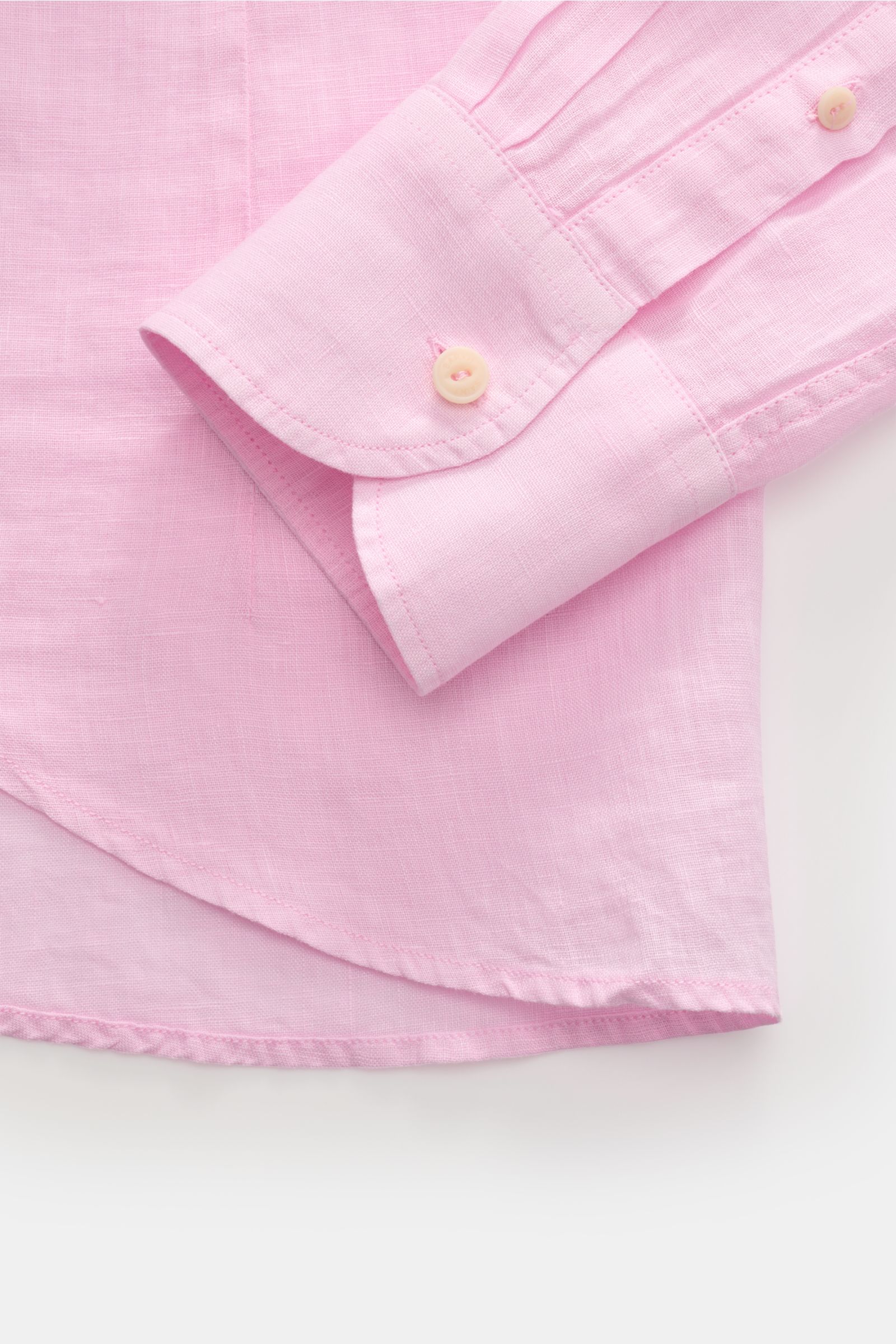 MC2 Saint Barth Leinenhemd 'Pamplona' Haifisch-Kragen rosé, Detailfoto von Manschette und Saum, Slim Fit, weicher Griff, tonales Stitching.