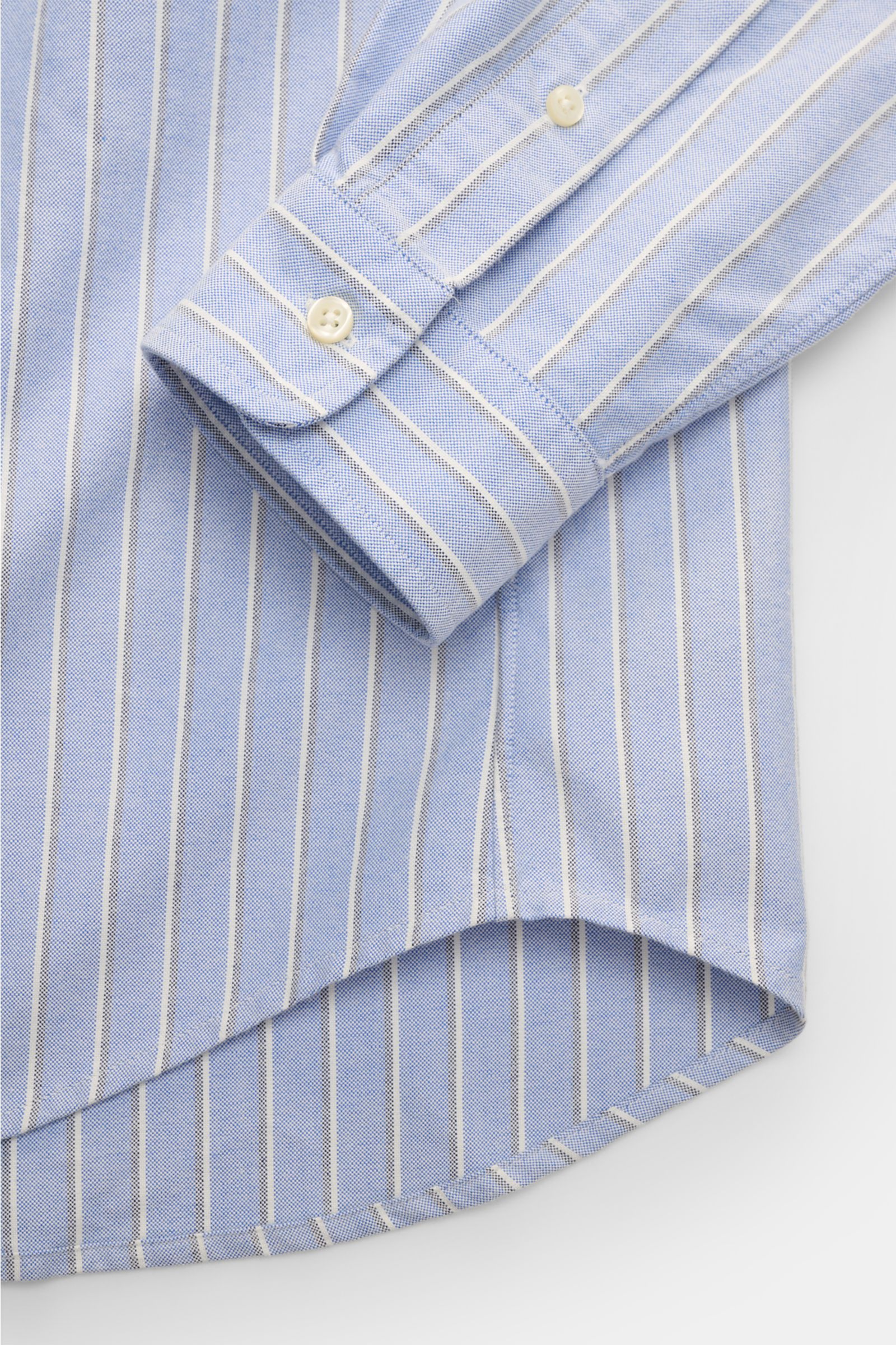 Polo Ralph Lauren Oxford-Hemd Button-Down-Kragen blau/dunkelgrau/weiß gestreift, Detailansicht von Saum und Manschette, reine Baumwolle, Custom Fit.