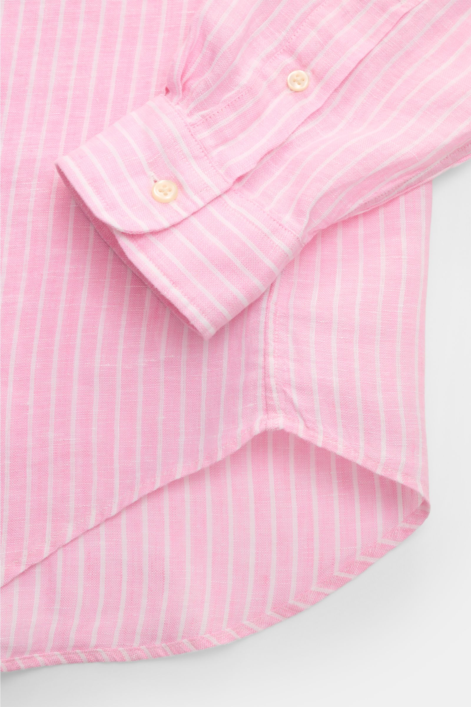 Polo Ralph Lauren Chambray-Leinenhemd Button-Down-Kragen rosé/weiß gestreift, Detailansicht Manschette, Knopfleiste und gerundeter Saum, Slim Fit, weicher Griff.