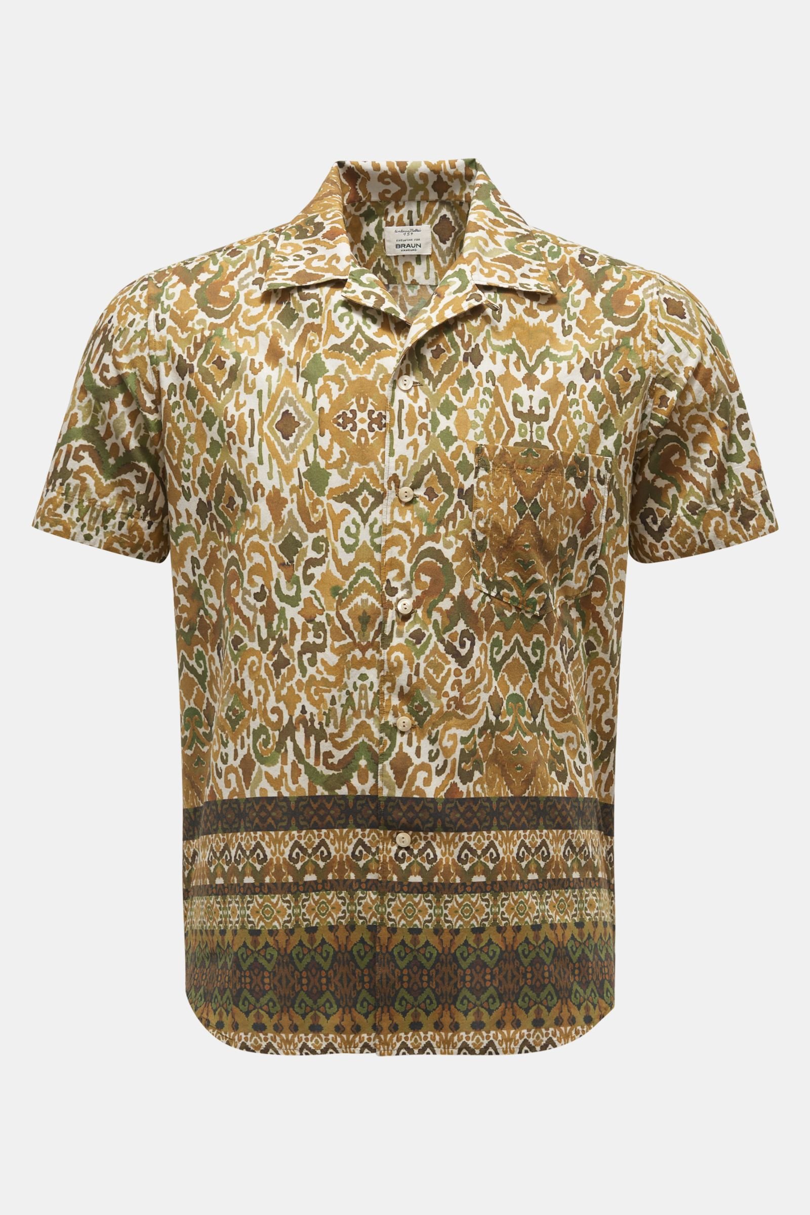 Short sleeve shirt Cuban collar olive/green patterned