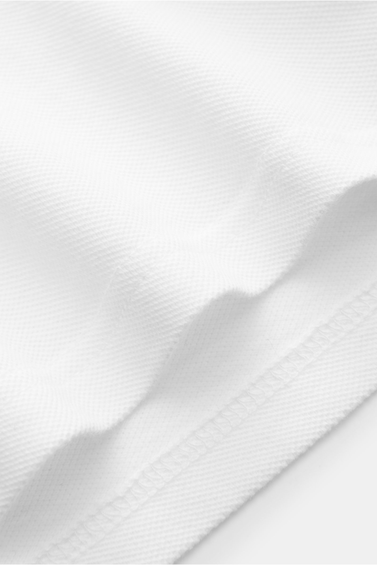 04651/ A trip in a bag Piqué Kurzarmhemd 'Guru Tee' Grandad-Kragen weiß