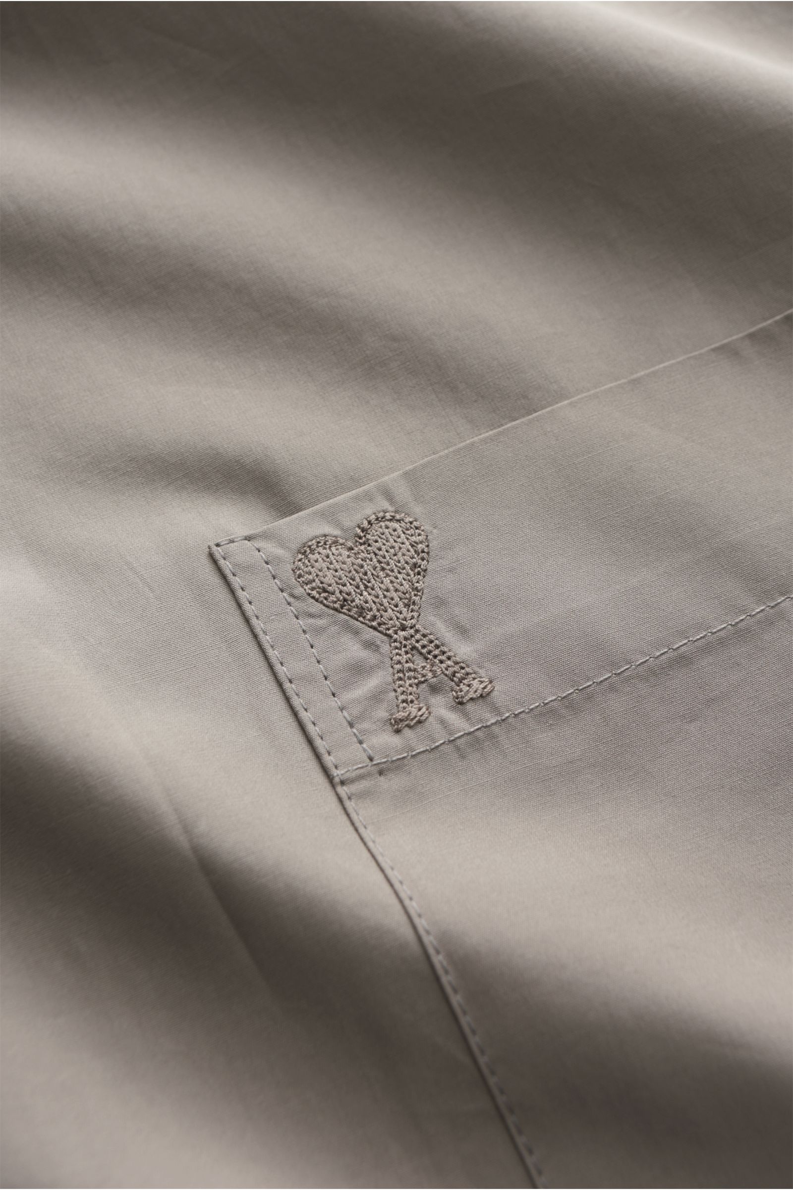 Ami Paris Short sleeve shirt Kent collar taupe