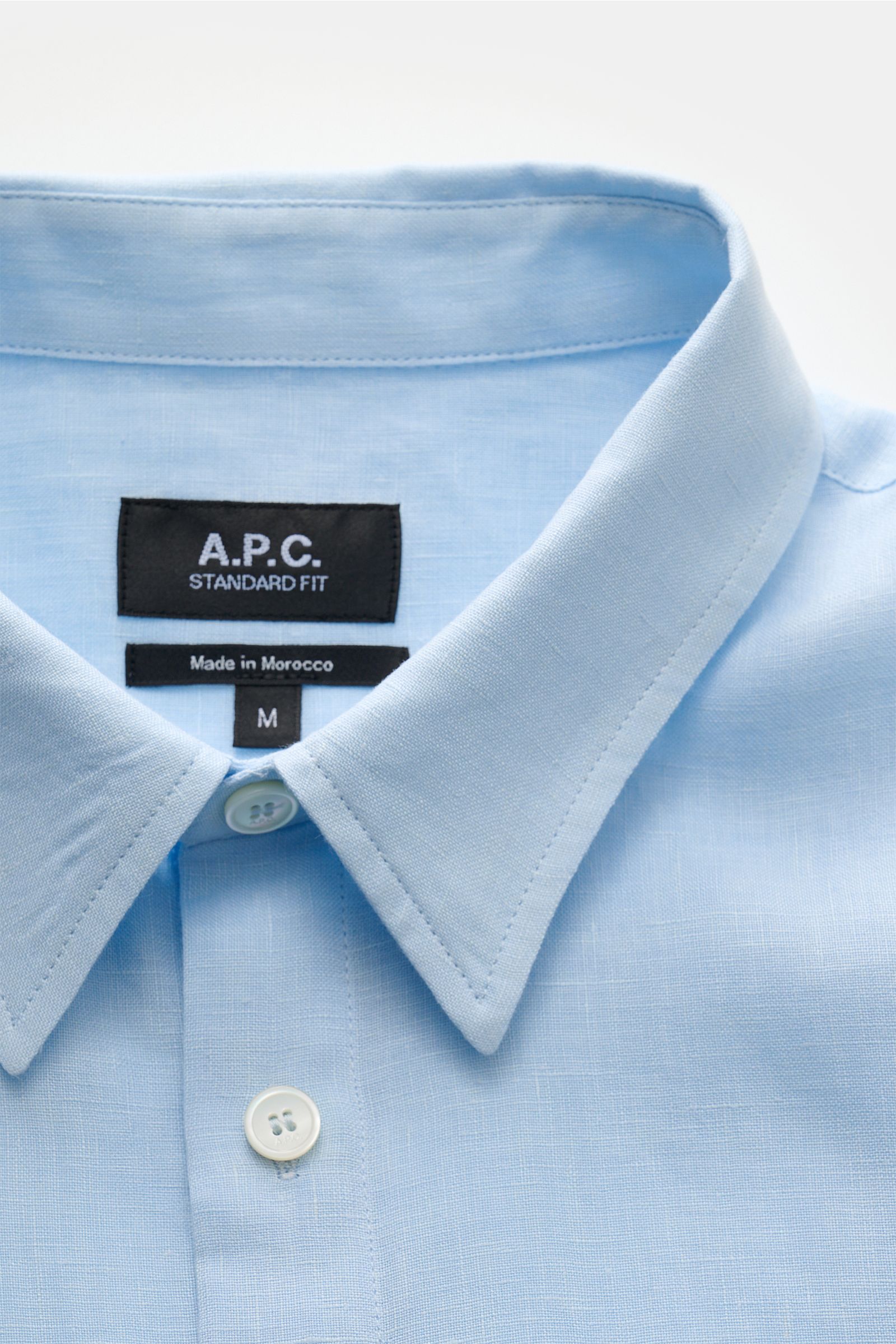 A.P.C. Linen short sleeve shirt 'Liaek' Kent collar light blue