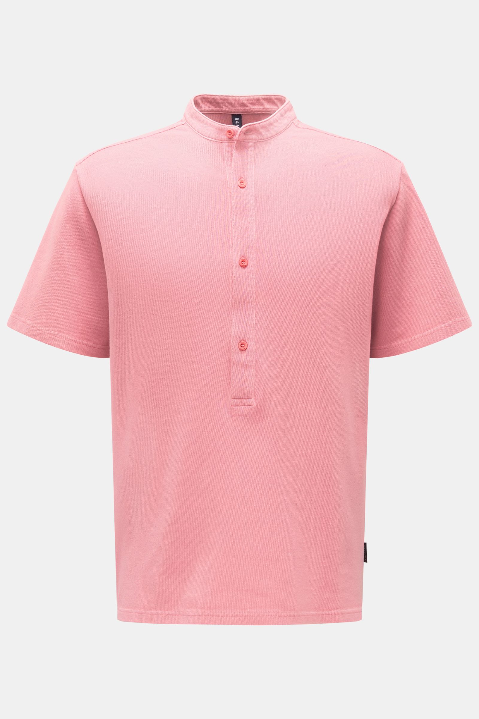 Front view of pink short-sleeve 04651/ A trip in a bag Hemd Sport shirt with mandarin collar and buttons.