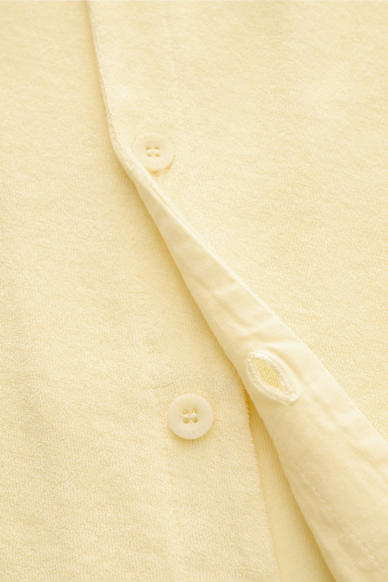 04651/ A trip in a bag Frottee-Kurzarmhemd 'Terry Cuba' pastellgelb