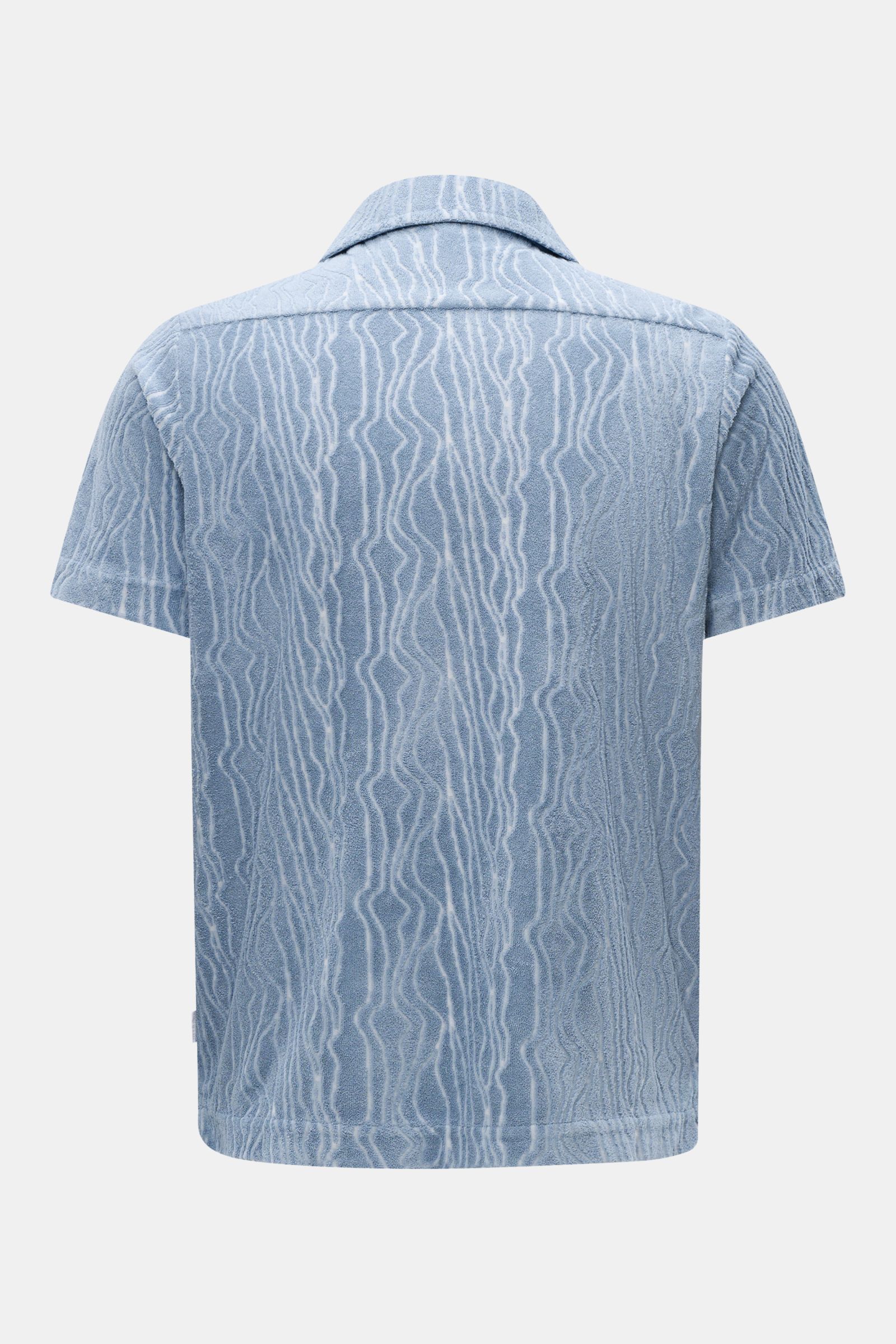 Rückansicht des 04651/ A trip in a bag Frottee-Kurzarmhemd 'Terry Superkilen' rauchblau mit kubanischem Kragen, Muster, Regular Fit, Baumwolle-Mix.