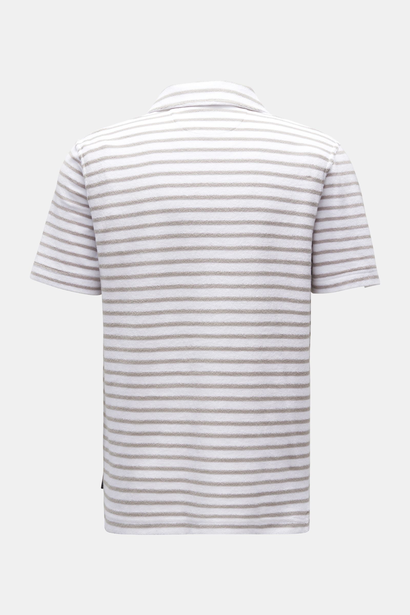 Rückansicht des 04651/ A trip in a bag Frottee-Poloshirt 'Terry Stripe Polo' grau/weiß gestreift mit kurzem Arm, Slim Fit, Polokragen und weichem Baumwoll-Frottee.