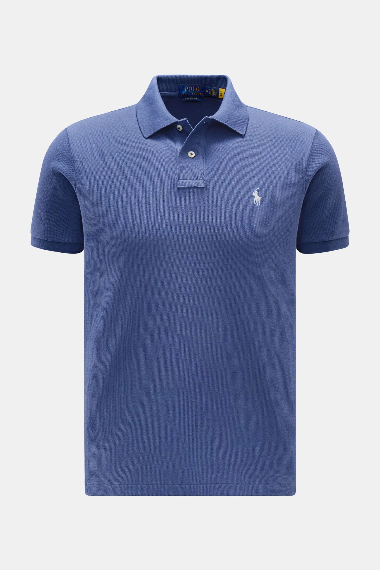 Front view of Polo Ralph Lauren Poloshirt graublau, classic piqué cotton jersey with iconic polo rider stitching on chest, slim fit, typical polo collar, two-button placket, elastic cuffs, side slits, and slightly longer back. Seit 1972 der Klassiker unte