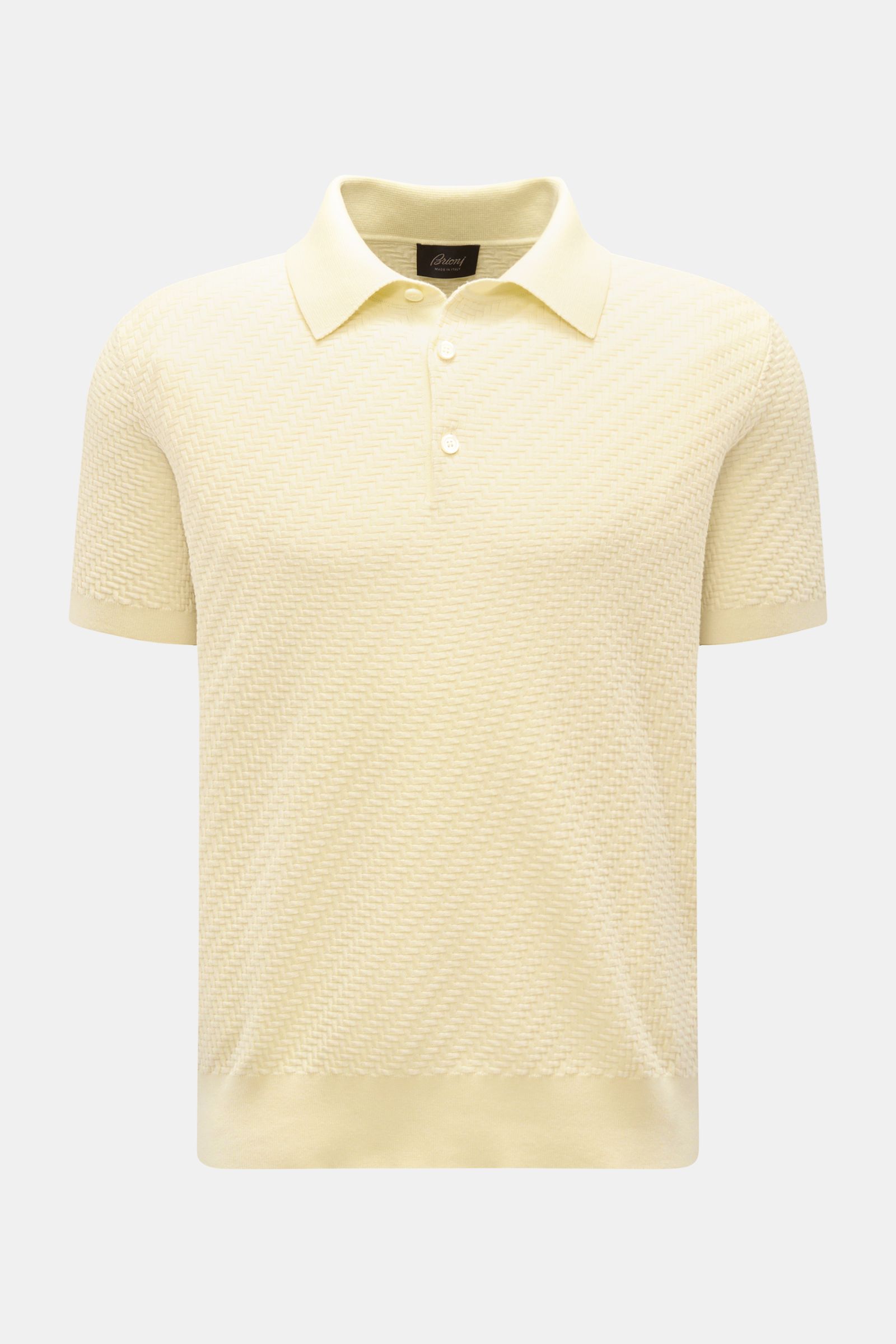 Brioni Kurzarm-Strickpolo pastellgelb, frontal fotografiert, aus Baumwolle, Seide, Cashmere mit Intreccio-Muster, Polokragen, Perlmuttknöpfen.