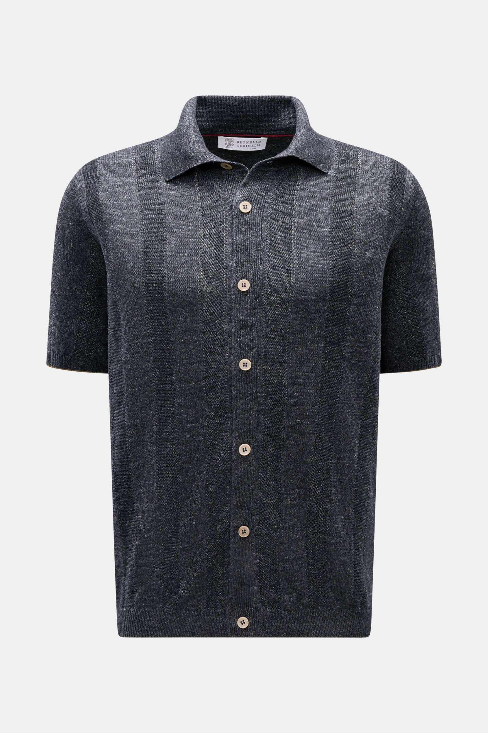 Brunello Cucinelli Kurzarm-Strickhemd anthrazit meliert, frontal fotografiert, mit klassischem Umlegekragen, glatter Knopfleiste, Streifenstrickmuster, Regular Fit aus Leinen-Baumwoll-Mix.