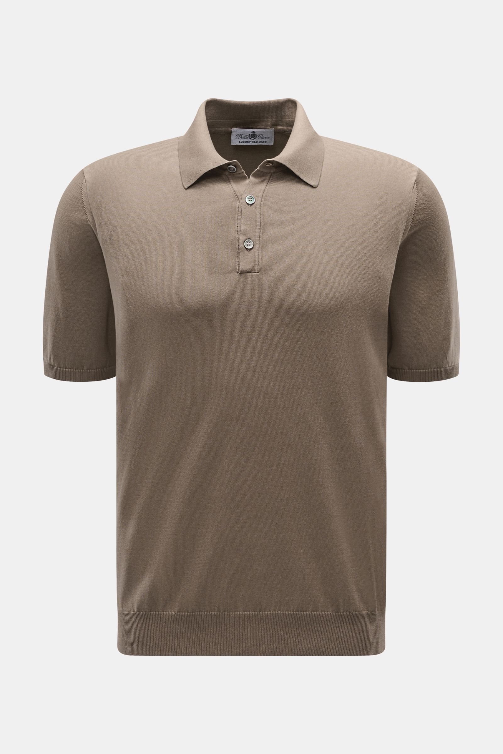 Front view of Della Ciana Short sleeve knit polo taupe in soft cotton knit, slim fit with dress-shirt collar, three-button placket, and narrow ribbed bands.

Description: A casual alternative to a T-shirt: With this knit polo shirt by DELLA CIANA, made