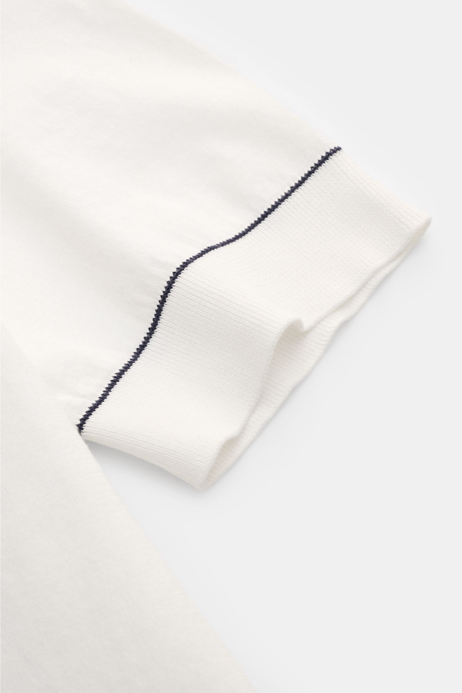 Filippo de Laurentiis Kurzarm-Strickhemd offwhite, Detailaufnahme Ärmel mit Kontraststreifen, reine Baumwolle, Slim Fit, weicher Griff.