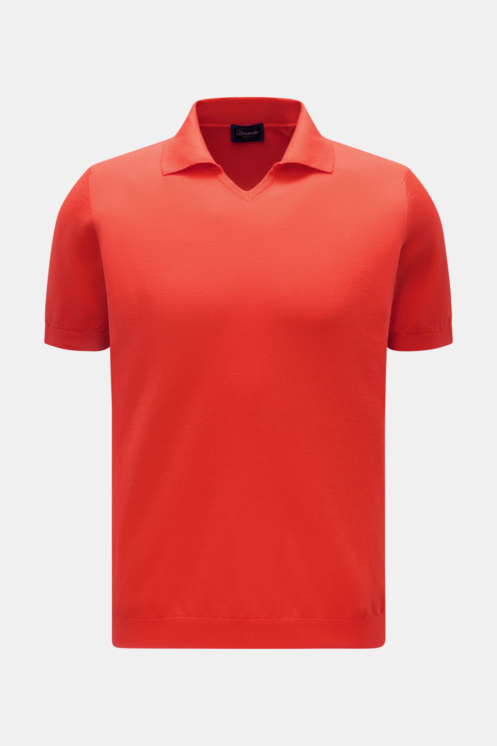 Front view of Drumohr Short sleeve knit polo light red, Italian-made with soft pure cotton, casual open collar placket, elasticated ribbed bands, regular fit.

Description:  
A fine essential from label DRUMOHR: This Italian-made short sleeve knit polo