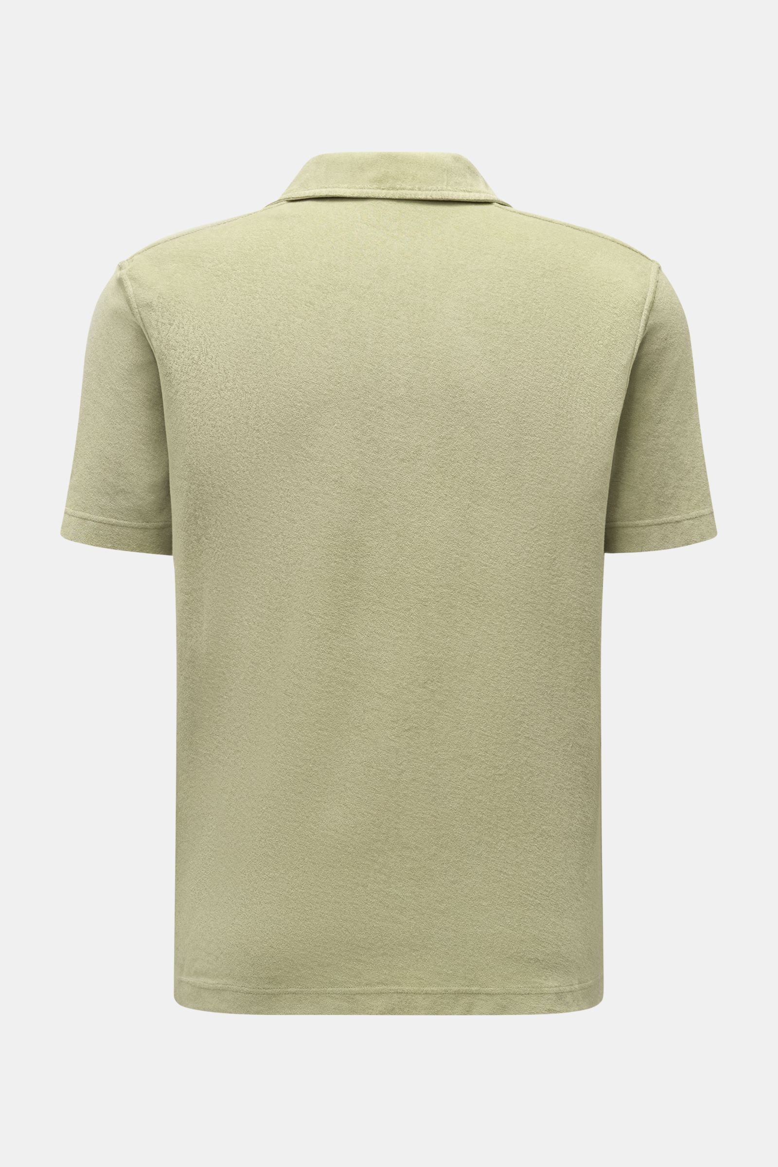 04651/ A trip in a bag Frottee-Poloshirt 'Terry Polo' salbei, reine Baumwolle, Rückansicht, Regular Fit, Polokragen, kurze Ärmel, Saumschlitze.