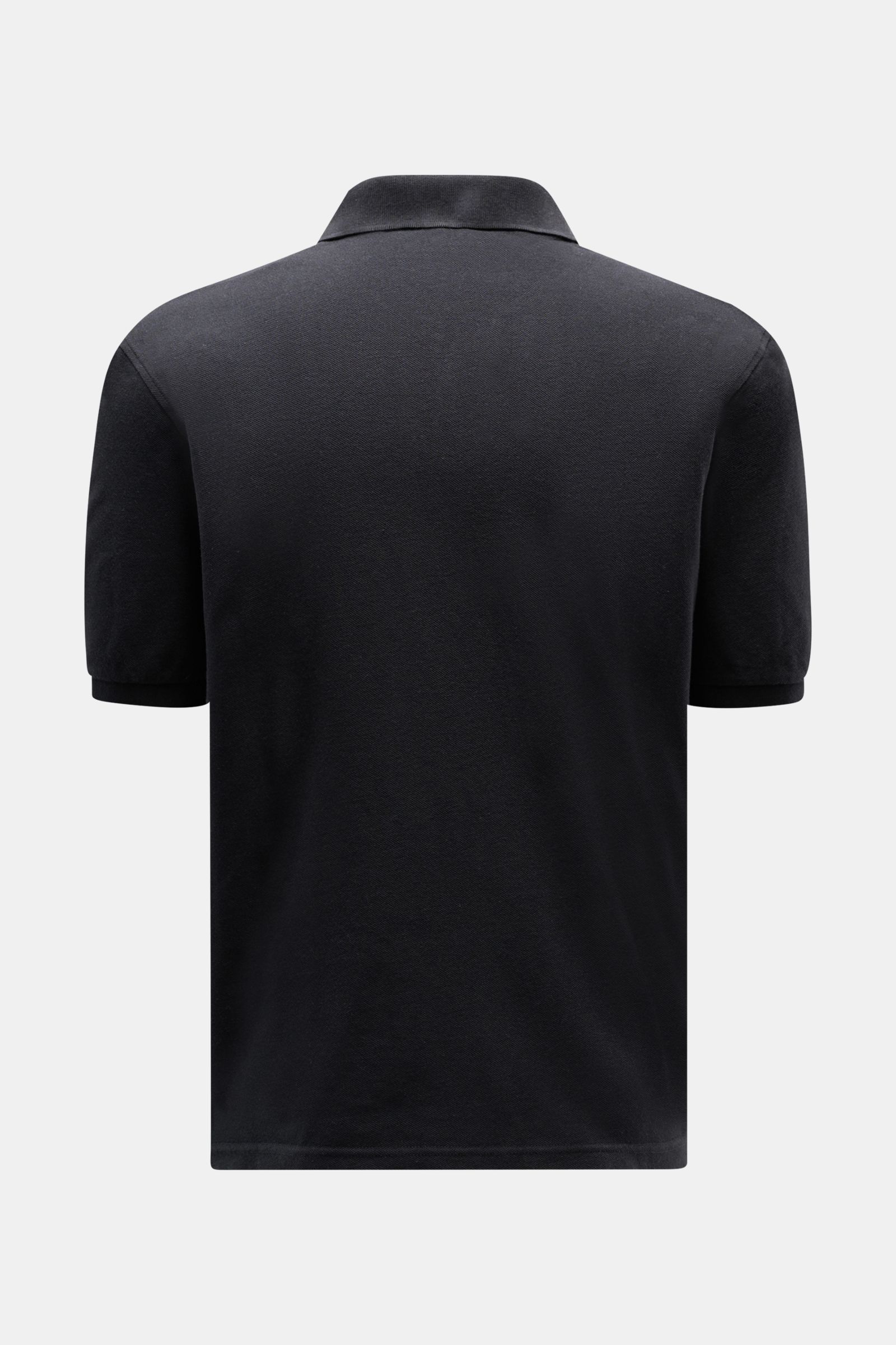 Rear view of 04651/ A trip in a bag Polo shirt 'Johnny' anthracite in pure piqué cotton with classic collar and short sleeves, regular fit.

Description: For relaxed casual looks: 04651/ A TRIP IN A BAG brings a relaxed summer vibe to your wardrobe wit