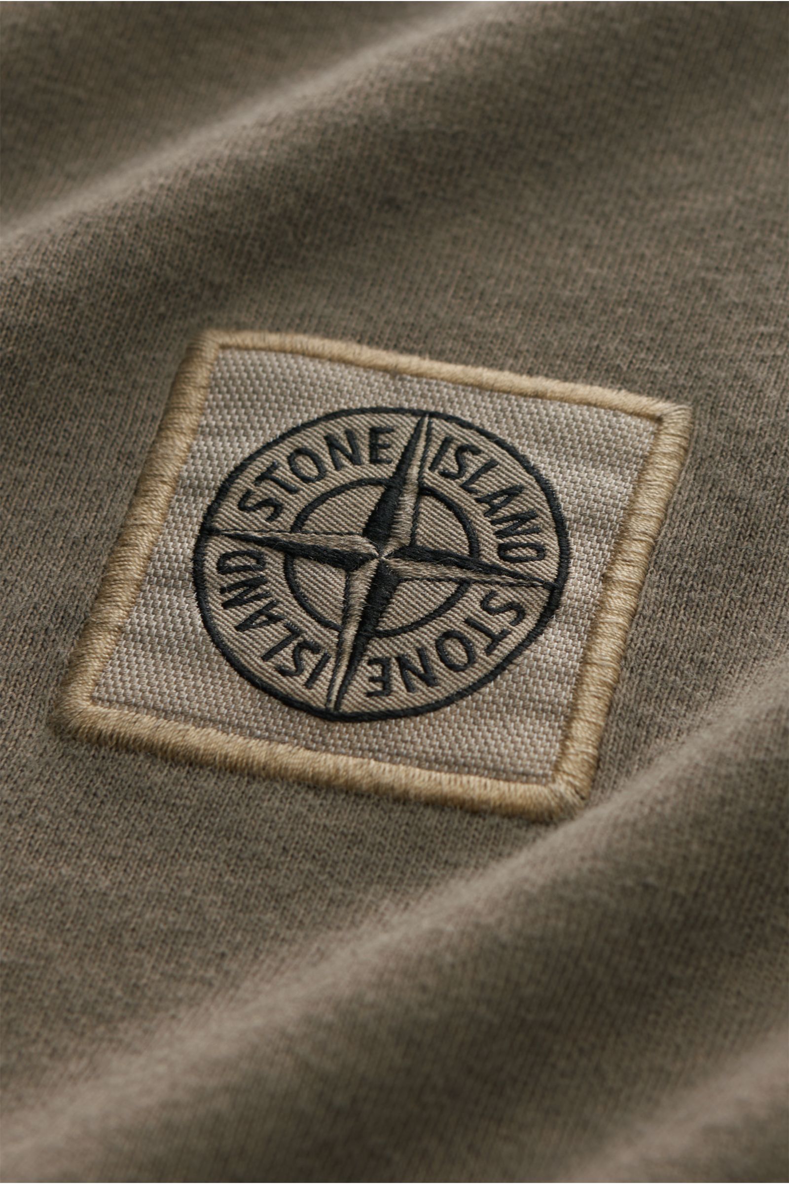 STONE ISLAND Rundhals-T-Shirt graugrün | BRAUN Hamburg