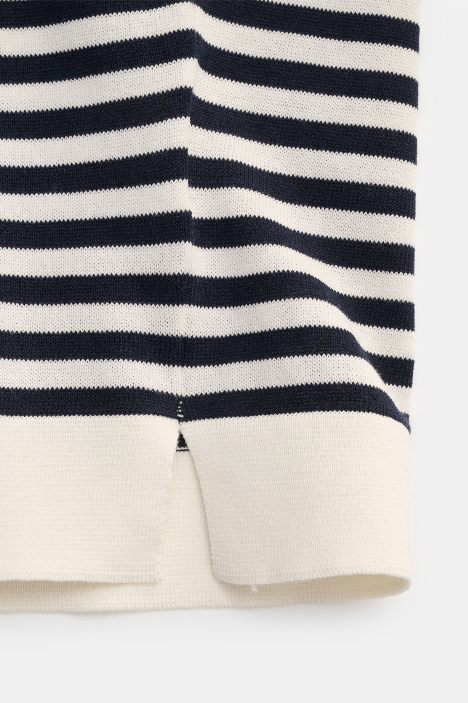 Filippo de Laurentiis Feinstrick-Kurzarmpullover offwhite/dark navy gestreift Filippo de Laurentiis Feinstrick-Kurzarmpullover offwhite/dark navy gestreift