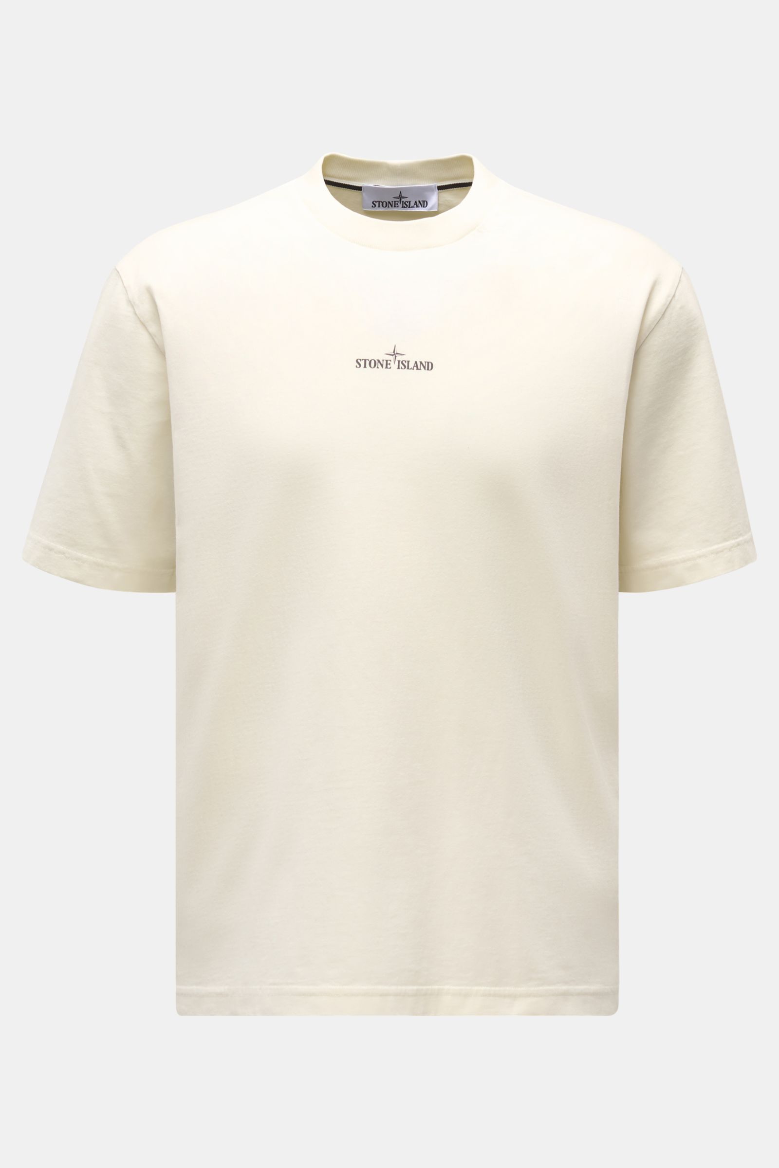 Stone Island Rundhals-T-Shirt 'Industrial Print' creme, frontal fotografiert, aus garment dyed Baumwolle mit kleinem STONE ISLAND-Logo vorne.