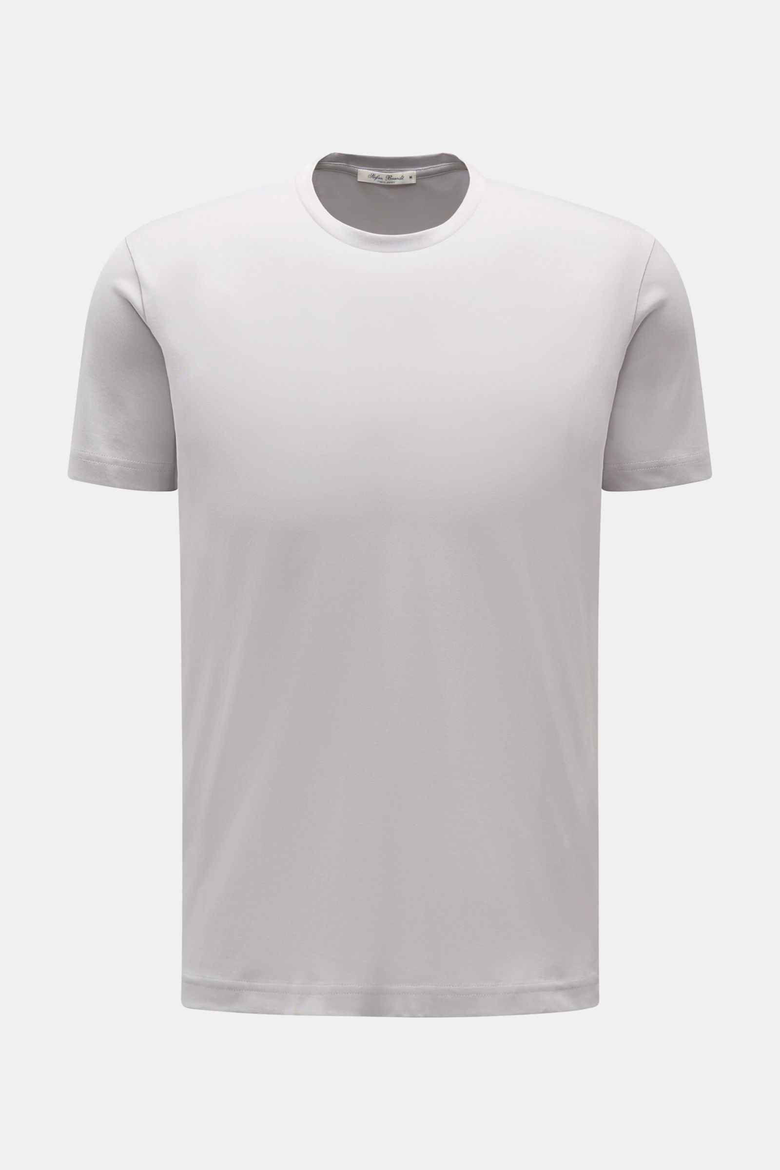Frontale Nahaufnahme des Stefan Brandt Rundhals-T-Shirts 'Enno' hellgrau aus feiner, biologischer Pima-Baumwolle, Slim Fit, mit Rundhalsausschnitt.