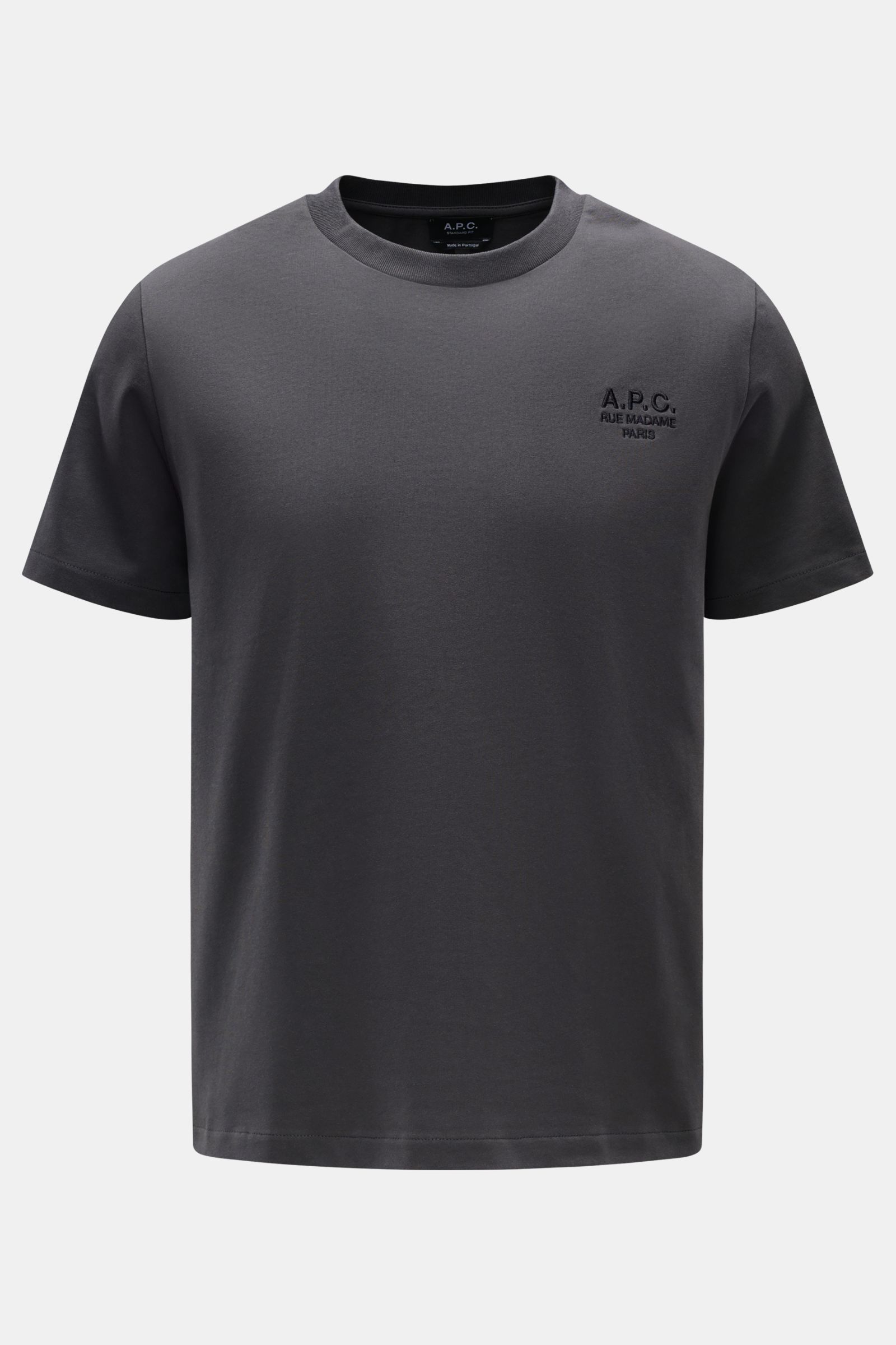Front view of A.P.C. Crew neck T-shirt 'Standard Rue Madame' dark grey, soft pure cotton jersey with logo embroidery on chest.

Clean, cool, A.P.C. – the T-shirt 'Standard Rue Madame' is the epitome of French understatement. In soft cotton jersey with 