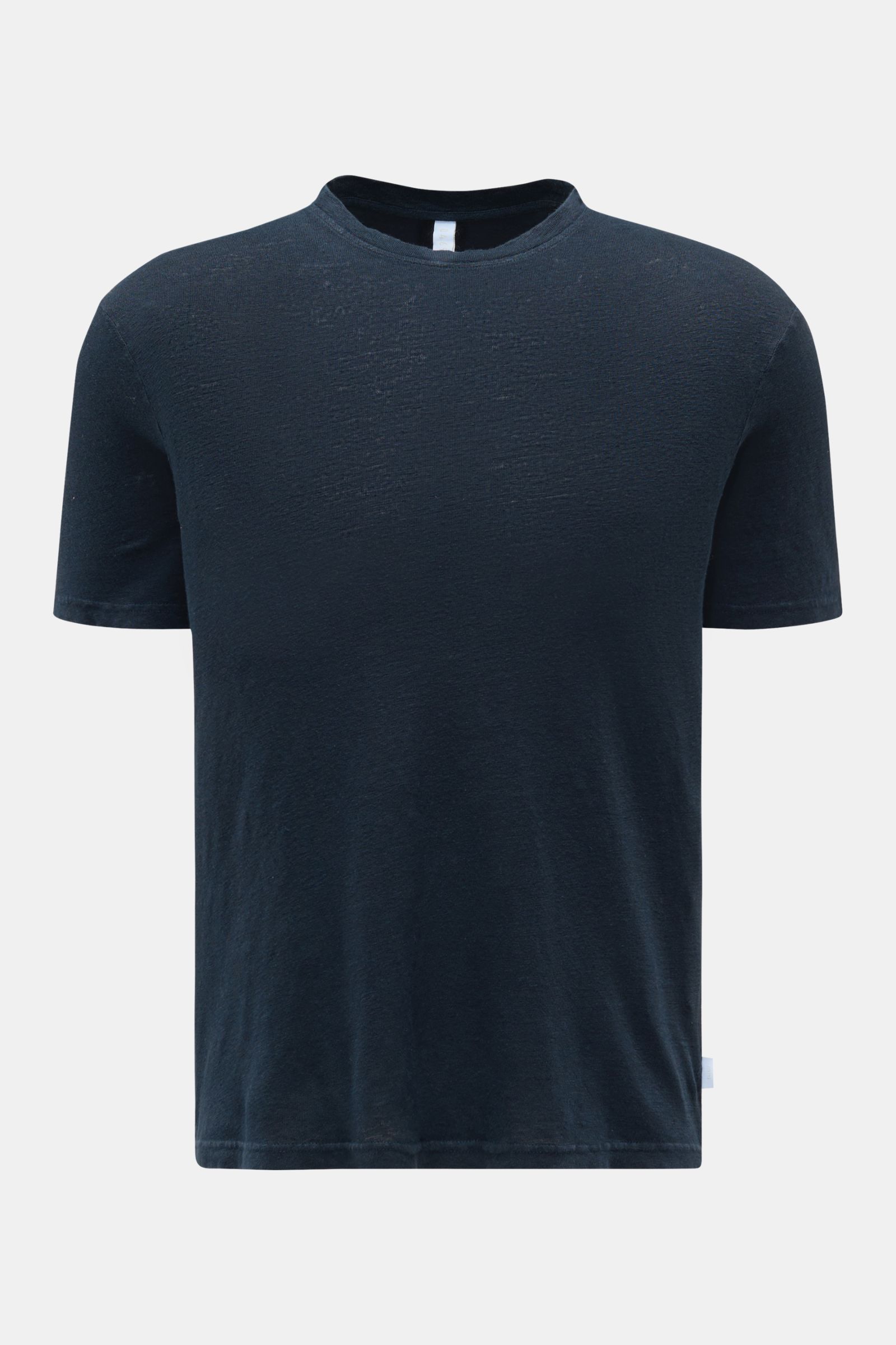 Frontale Aufnahme des 04651/ A trip in a bag Leinen-T-Shirt navy mit Rundhalsausschnitt, Slim Fit, Jersey aus Leinen, leicht griffiger Haptik, luftiger Qualität und leichtem Stretch-Anteil.