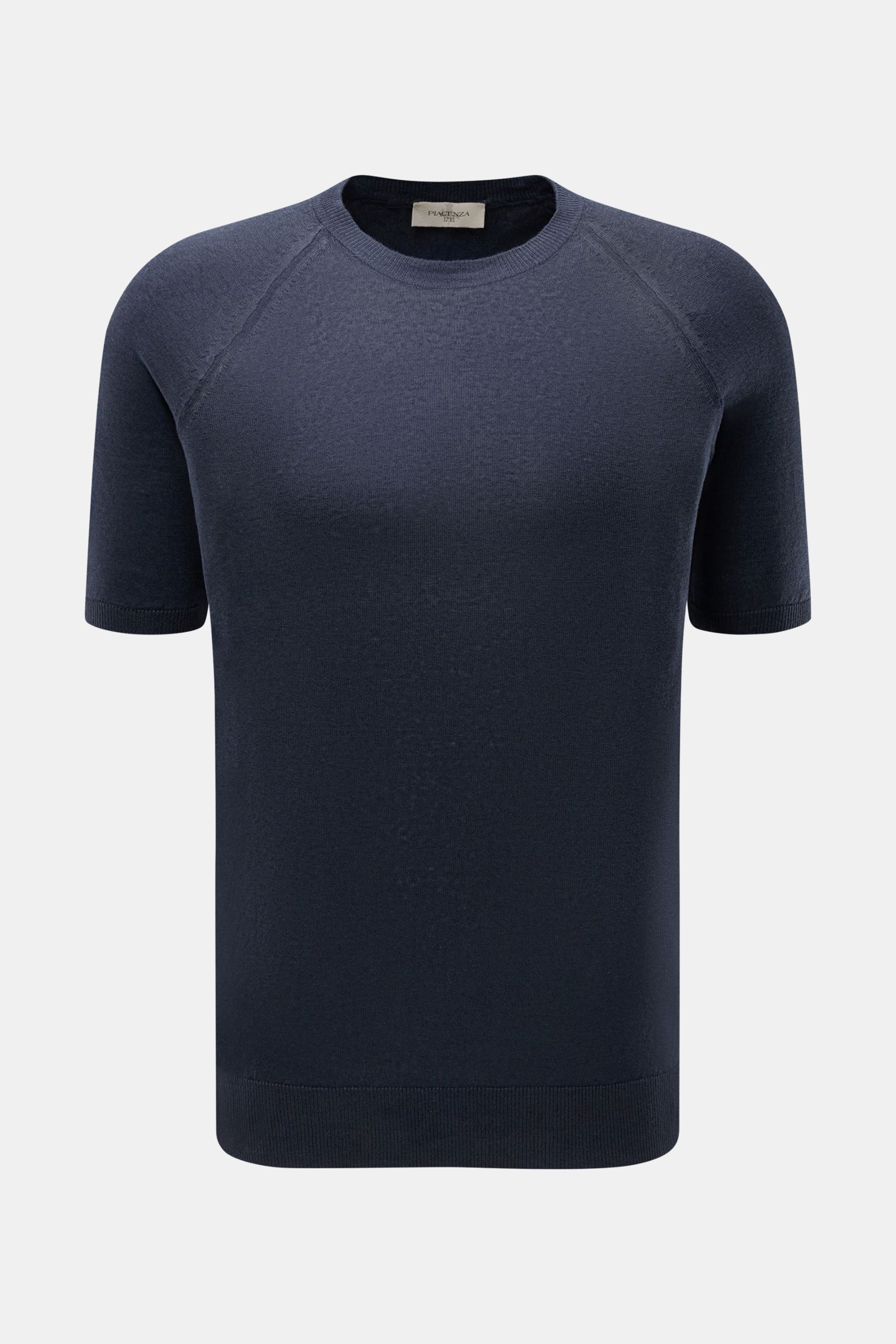 Front view of Piacenza 1733 Short sleeve jumper navy, slim fit with crew neck and raglan sleeves in fine linen-cotton knit.

Description:  
Tradition, innovation and uncompromising quality: For centuries, PIACENZA 1733 has been synonymous with Italian 