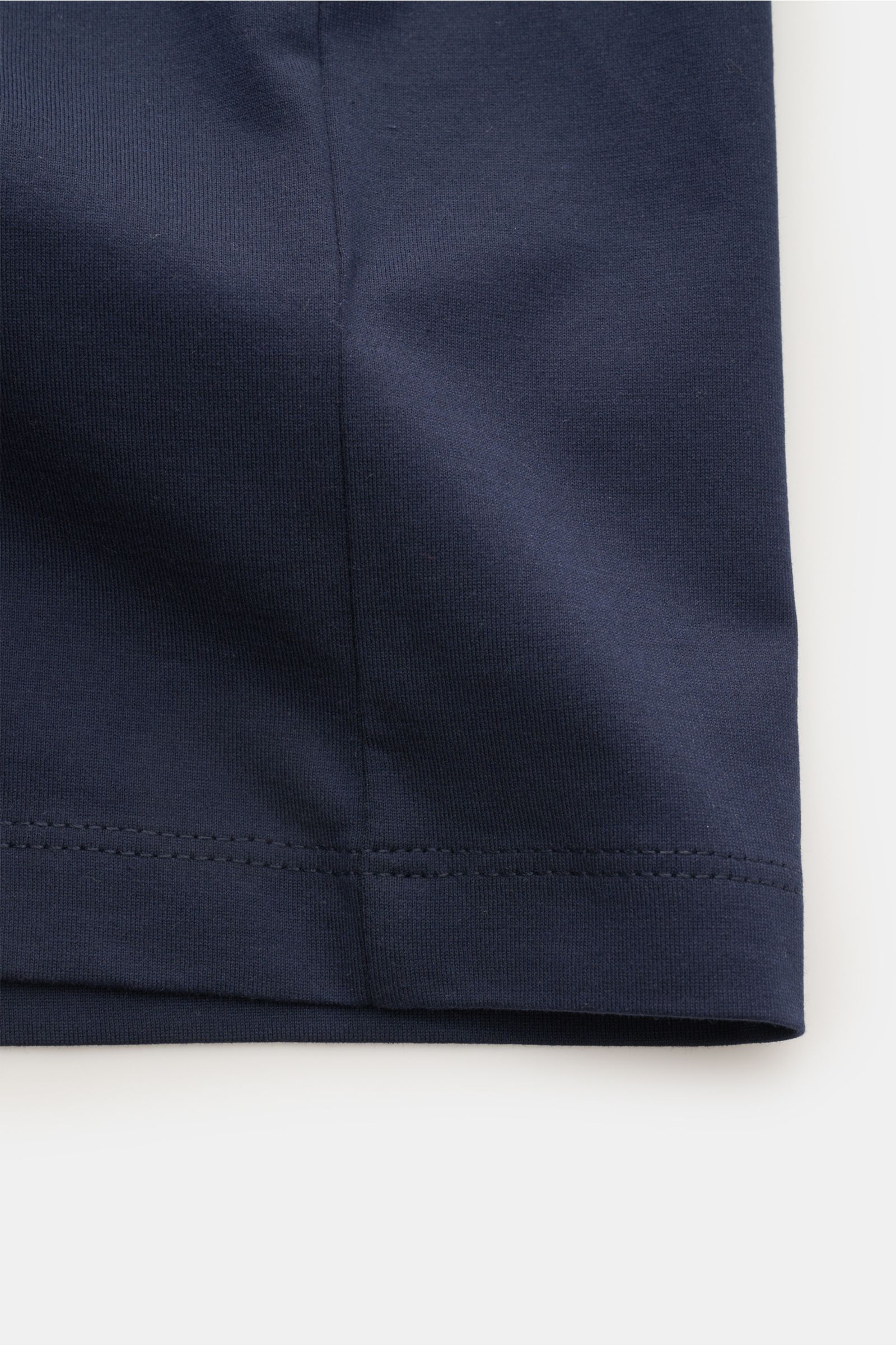 Dondup Rundhals-T-Shirt navy, Detailaufnahme des unteren Saums, Jersey aus reiner Baumwolle, weicher Griff, Slim Fit, Rundhalsausschnitt, DONDUP-Logo auf der Brust.