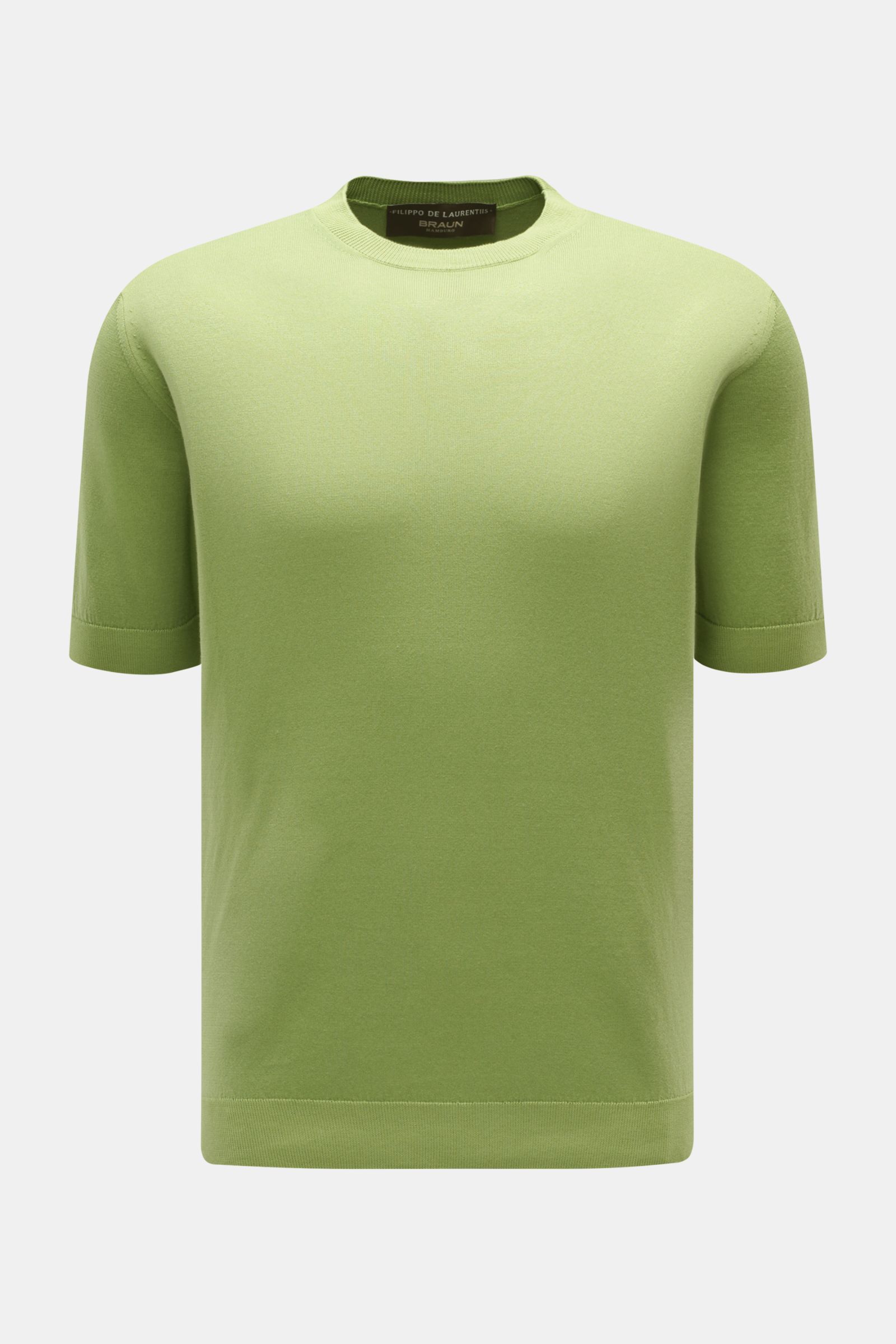 Front view of a Filippo de Laurentiis Kurzarmpullover grün, a versatile short-sleeve pullover in pure cotton with soft touch, fine knit, slim fit, round neckline, and comfortable ribbed cuffs. Vielseitiges Basic: Der Kurzarmpullover von FILIPPO DE LAURENT