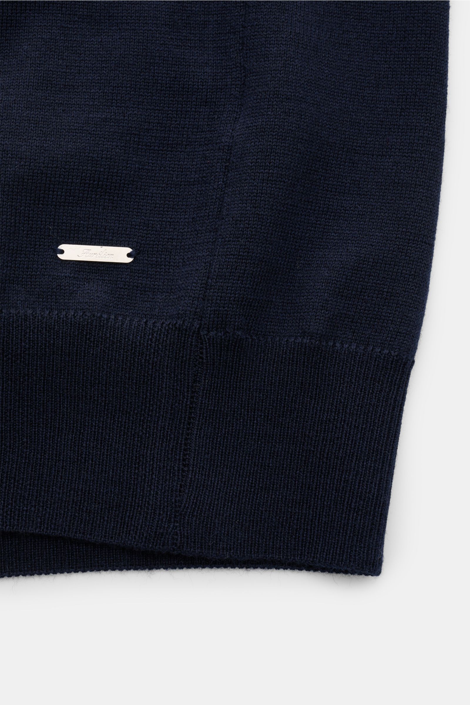 Aurélien Merino Kurzarmpullover navy Detailaufnahme von Rippbündchen, Strick aus Merinowolle, weicher Griff, Slim Fit, Rundhalsausschnitt.